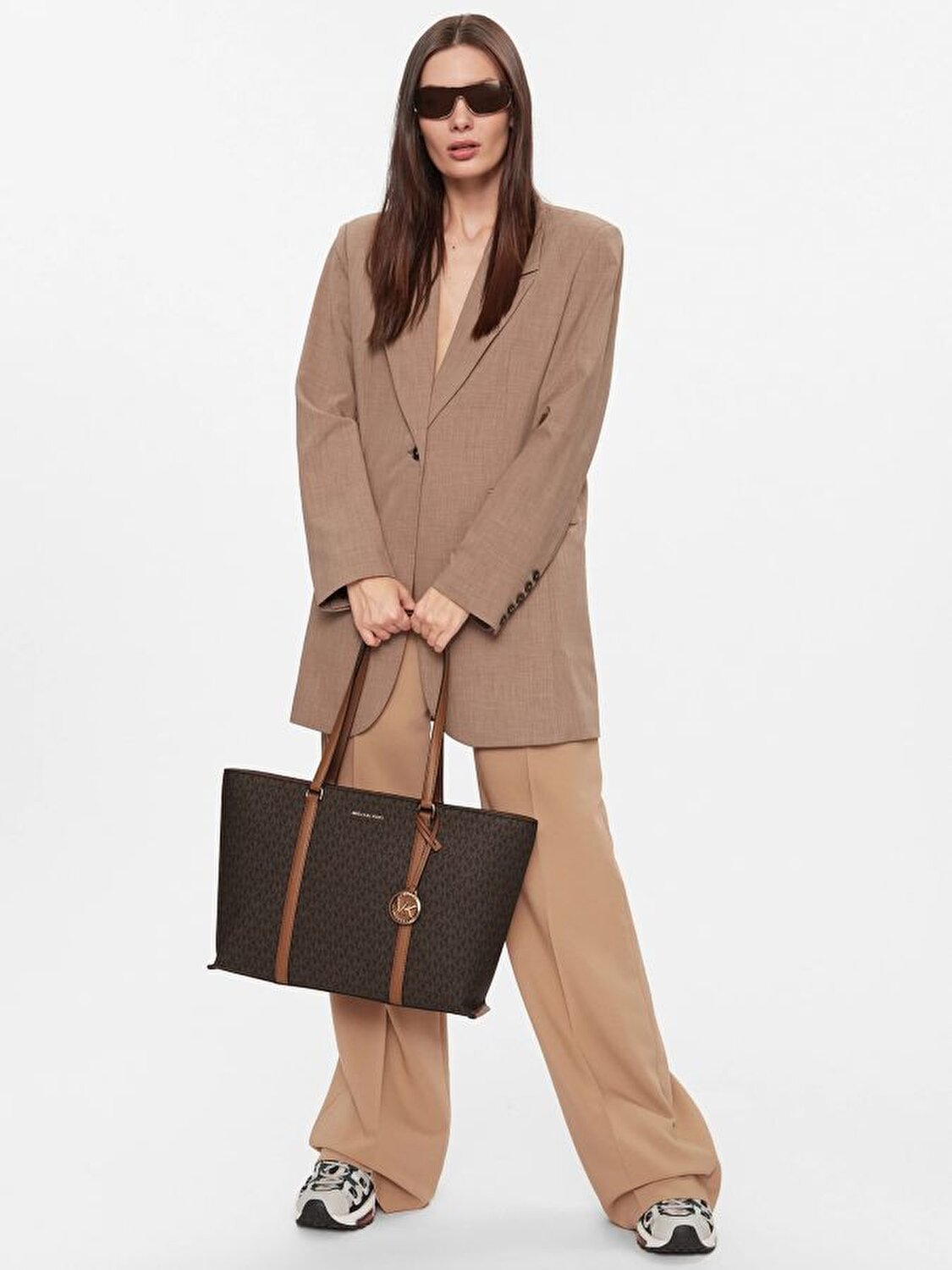 LG TOTE
