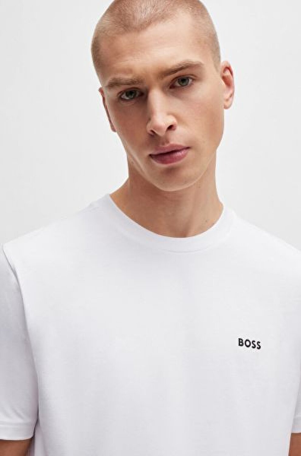 BEYAZ LOGOLU ERKEK T-SHIRT