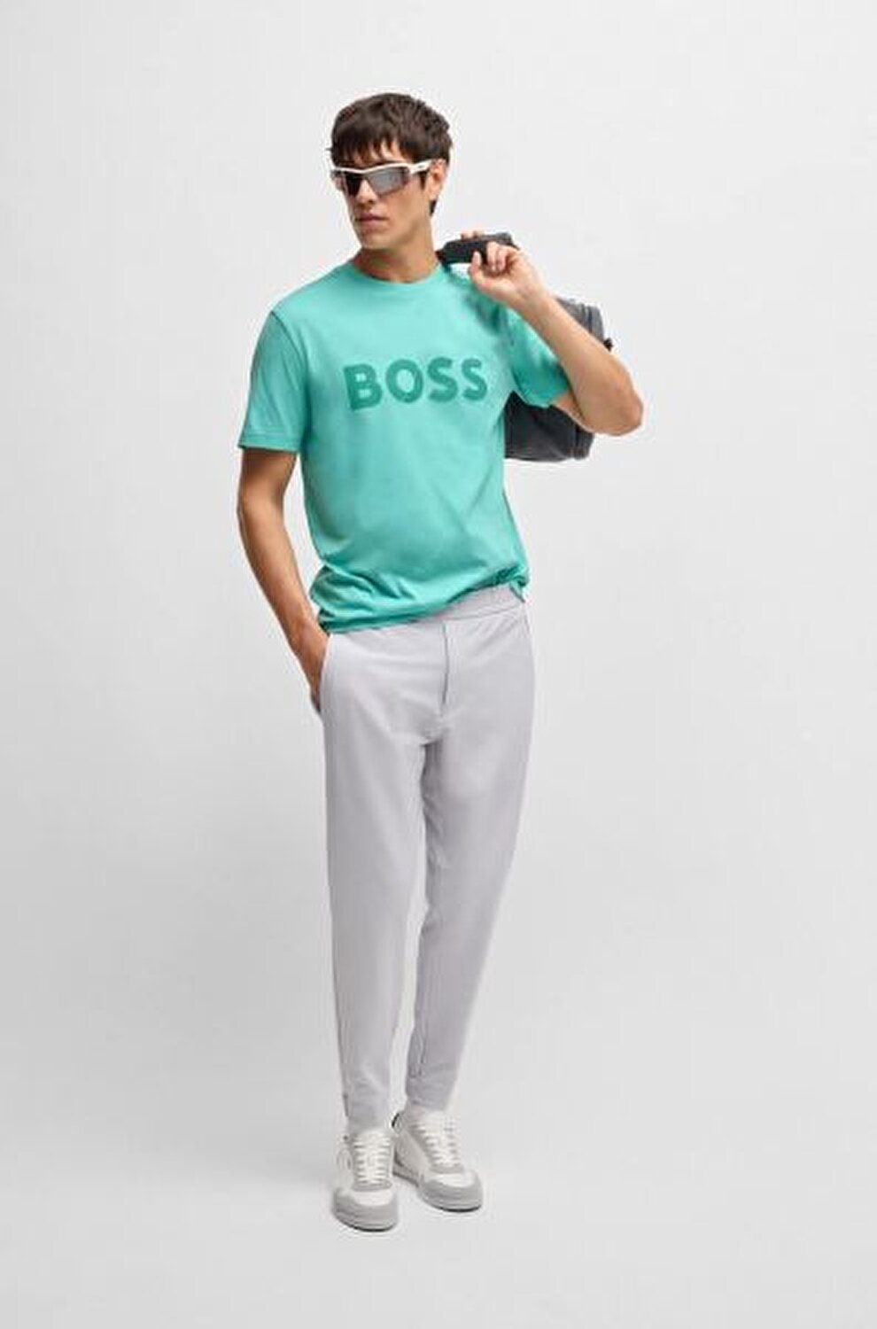 T-SHIRT