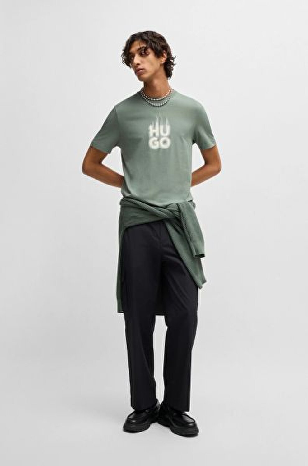 T-SHIRT
