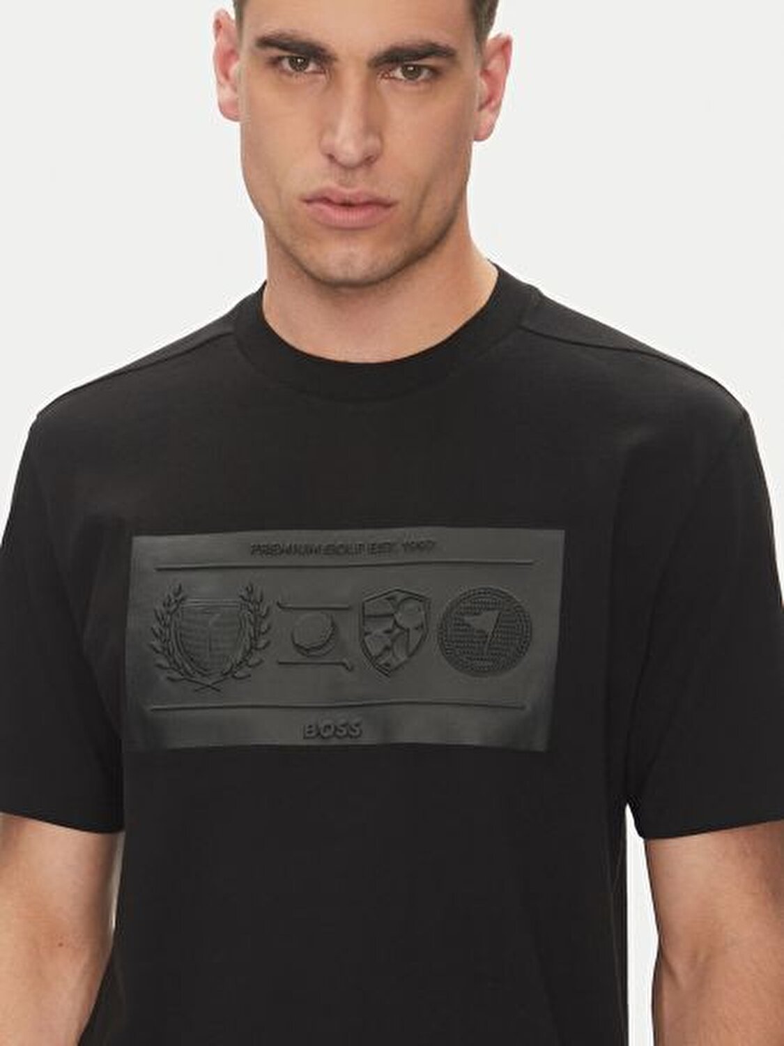 T-SHIRT