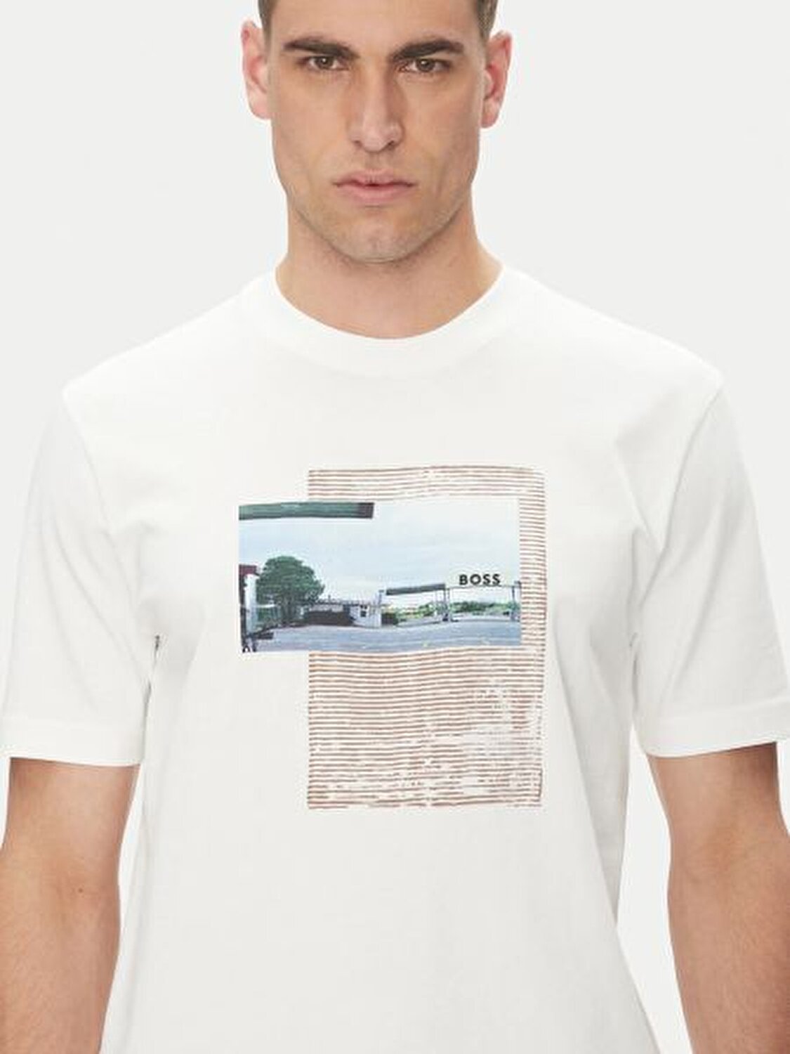 T-SHIRT