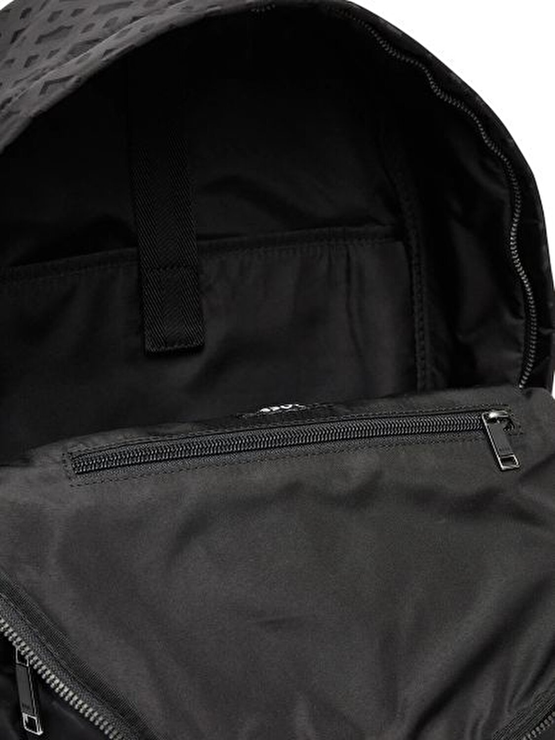 BACKPACK_MAN