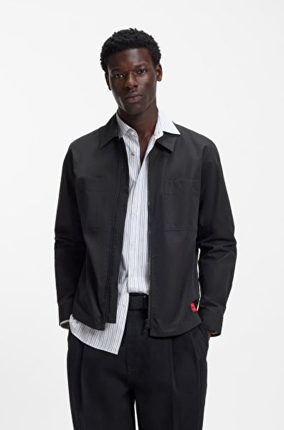 SİYAH LOGOLU ERKEK GÖMLEK