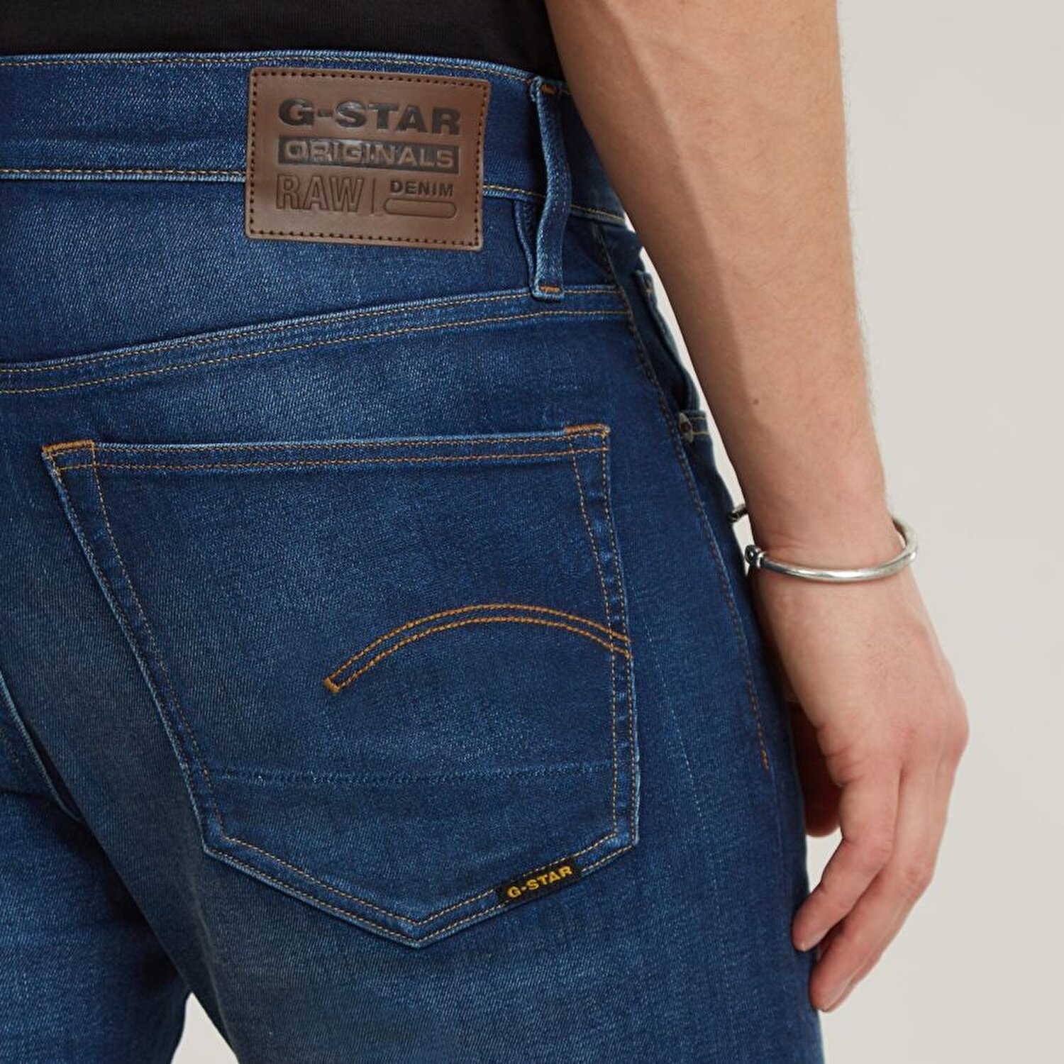 3301 Slim