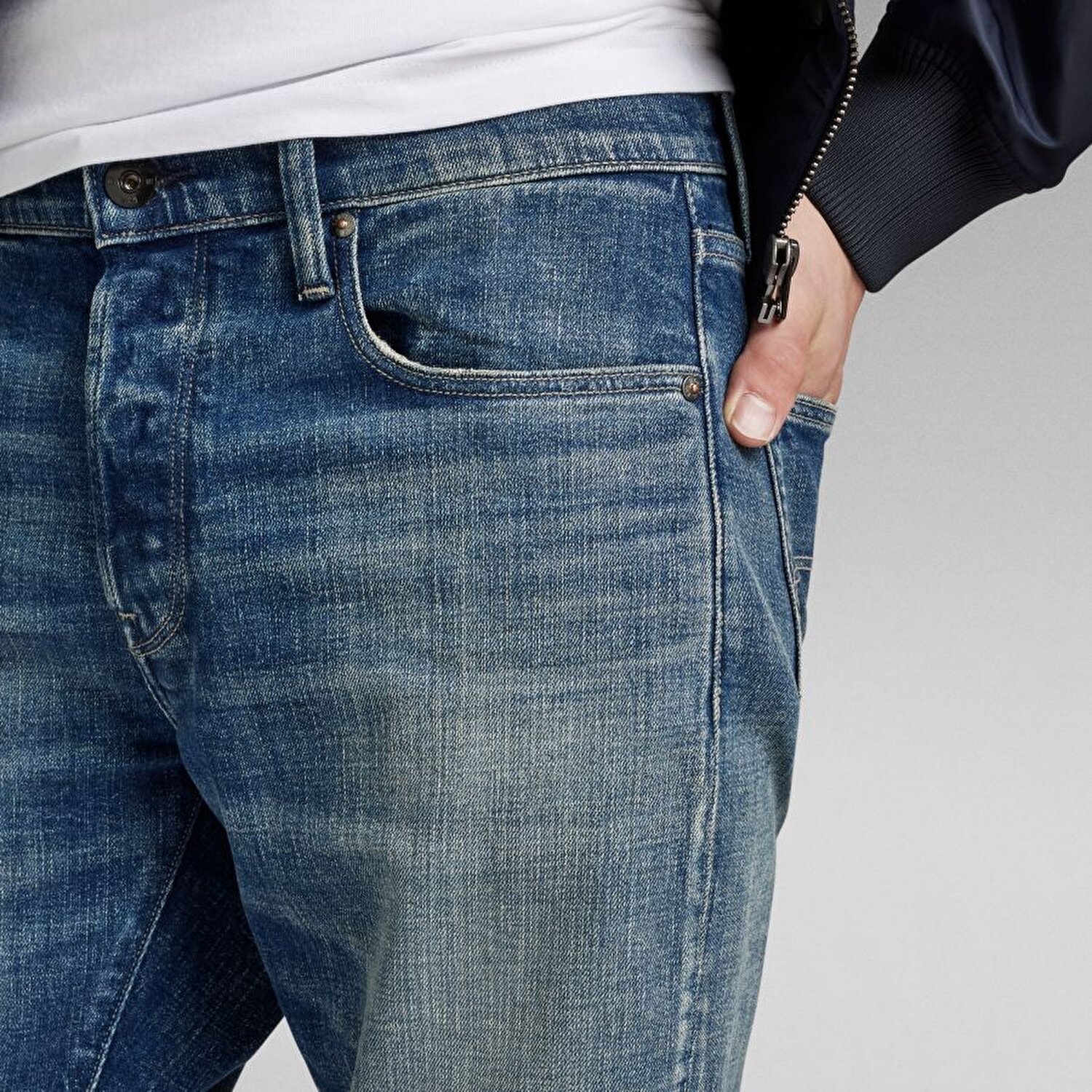 3301 Slim