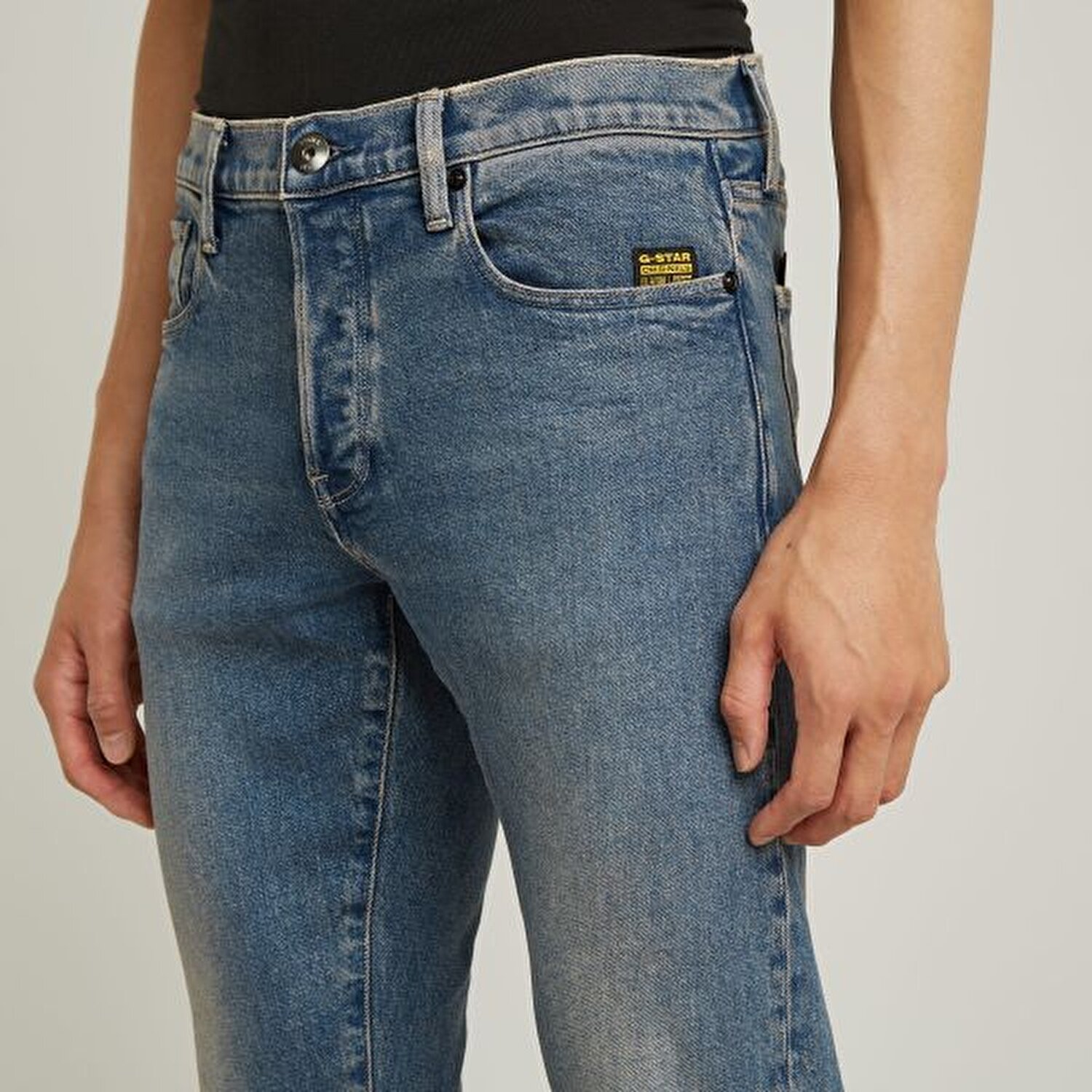 3301 Slim