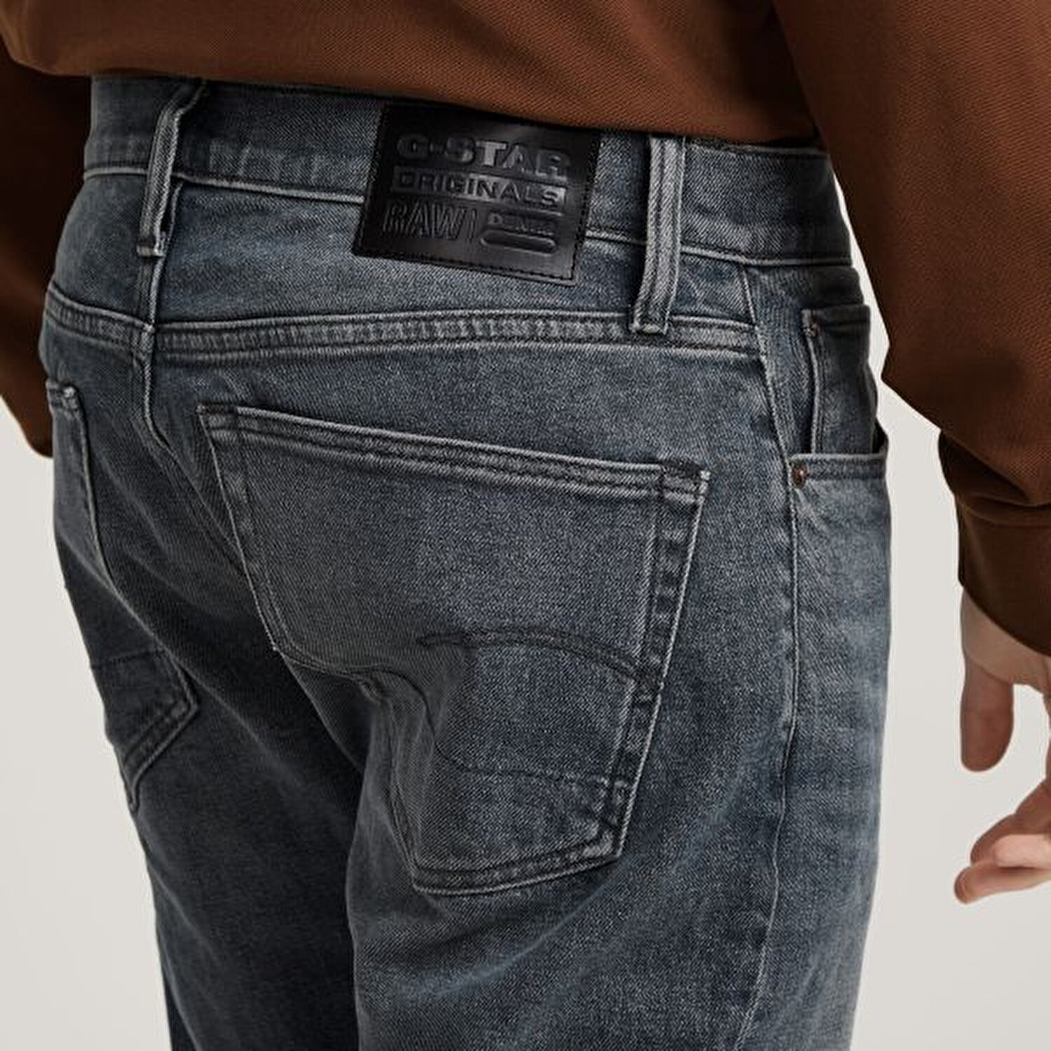 3301 Slim