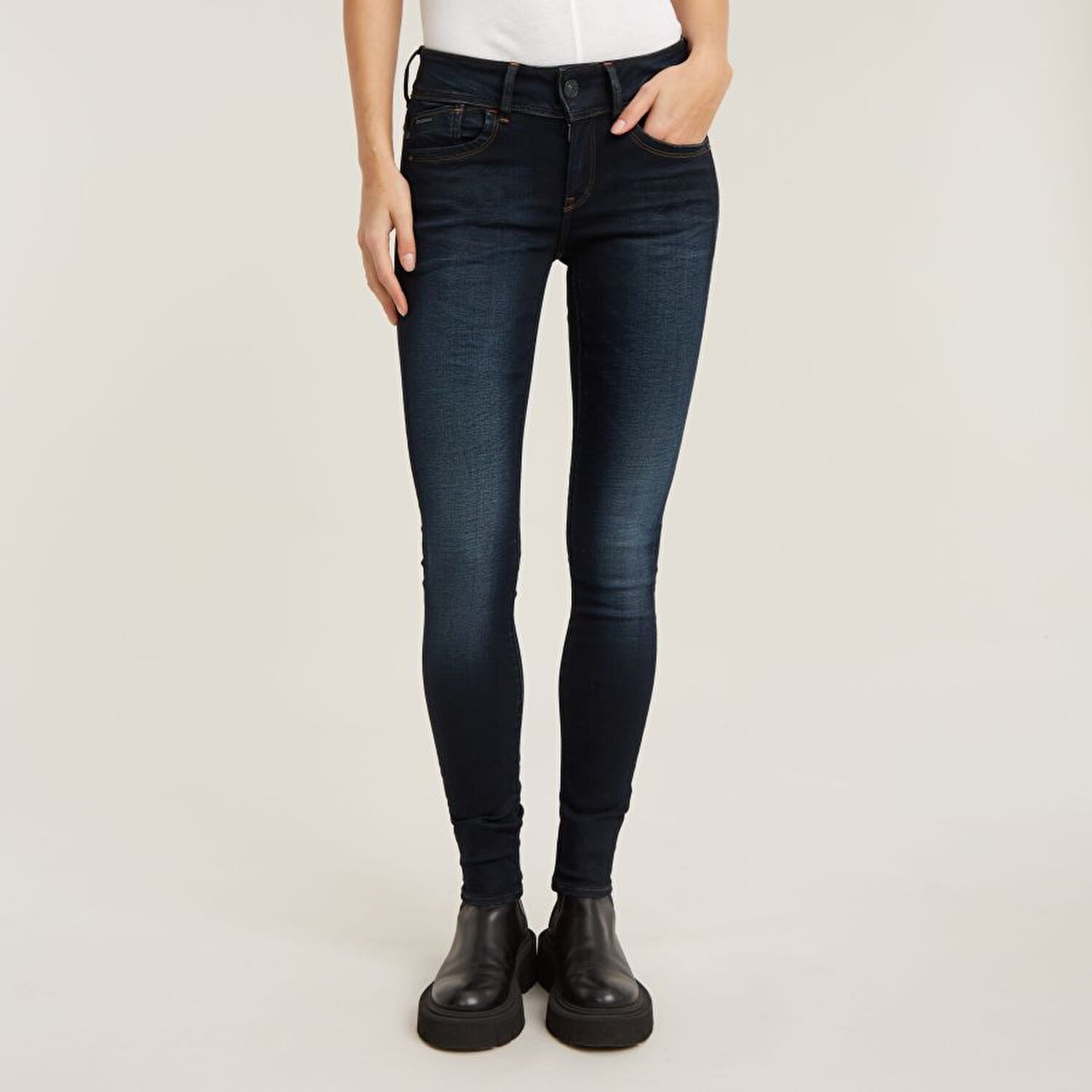 Lynn Skinny Wmn