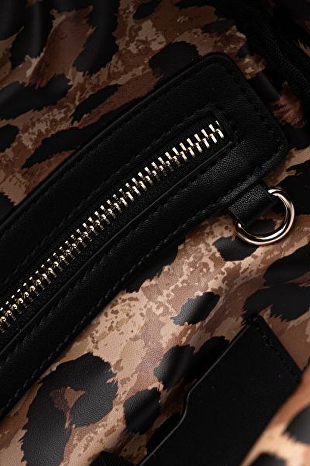 JC B_METAL LETTERING -STYLE 11