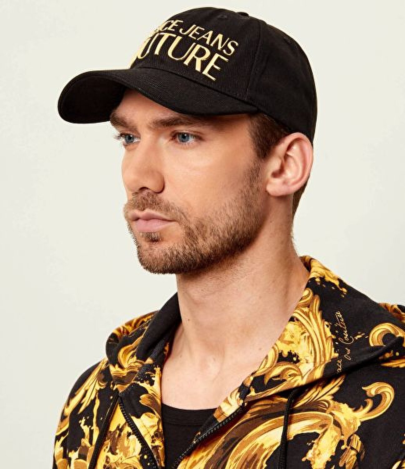 SİYAH LOGOLU ERKEK ŞAPKA