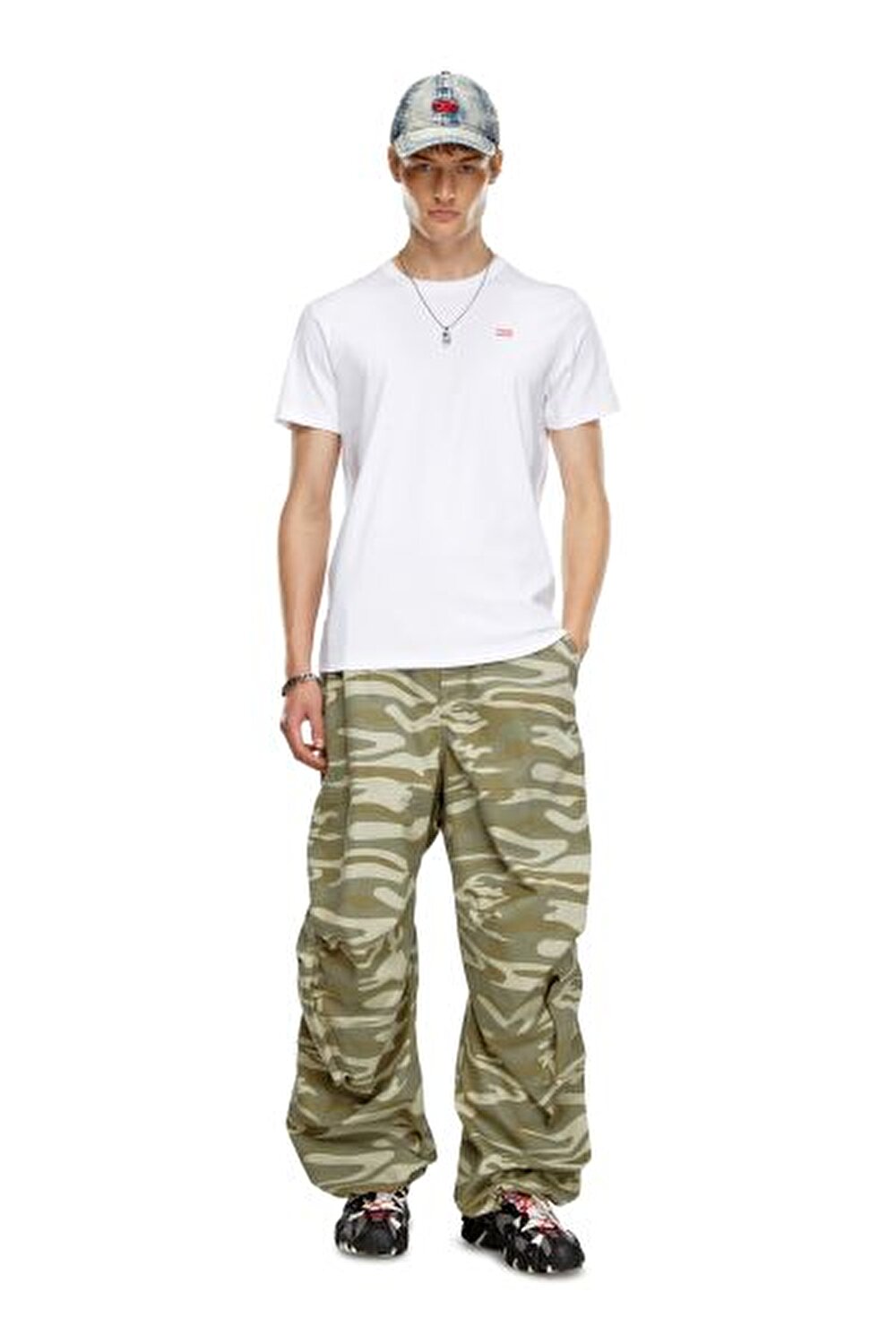 T-SHIRT