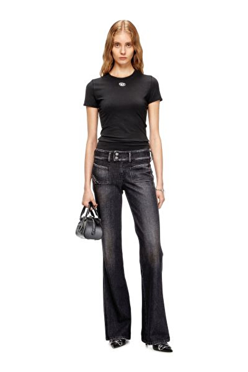 SİYAH LOGOLU KADIN T-SHIRT