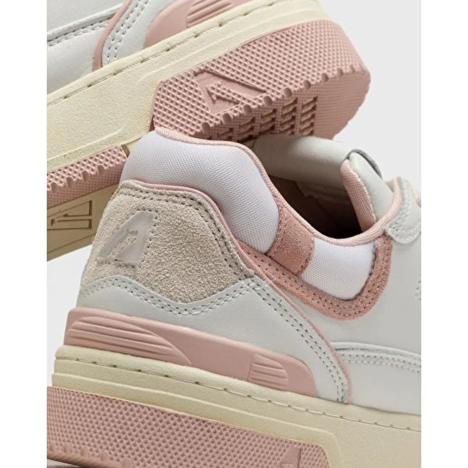 CLC LOW WOM
