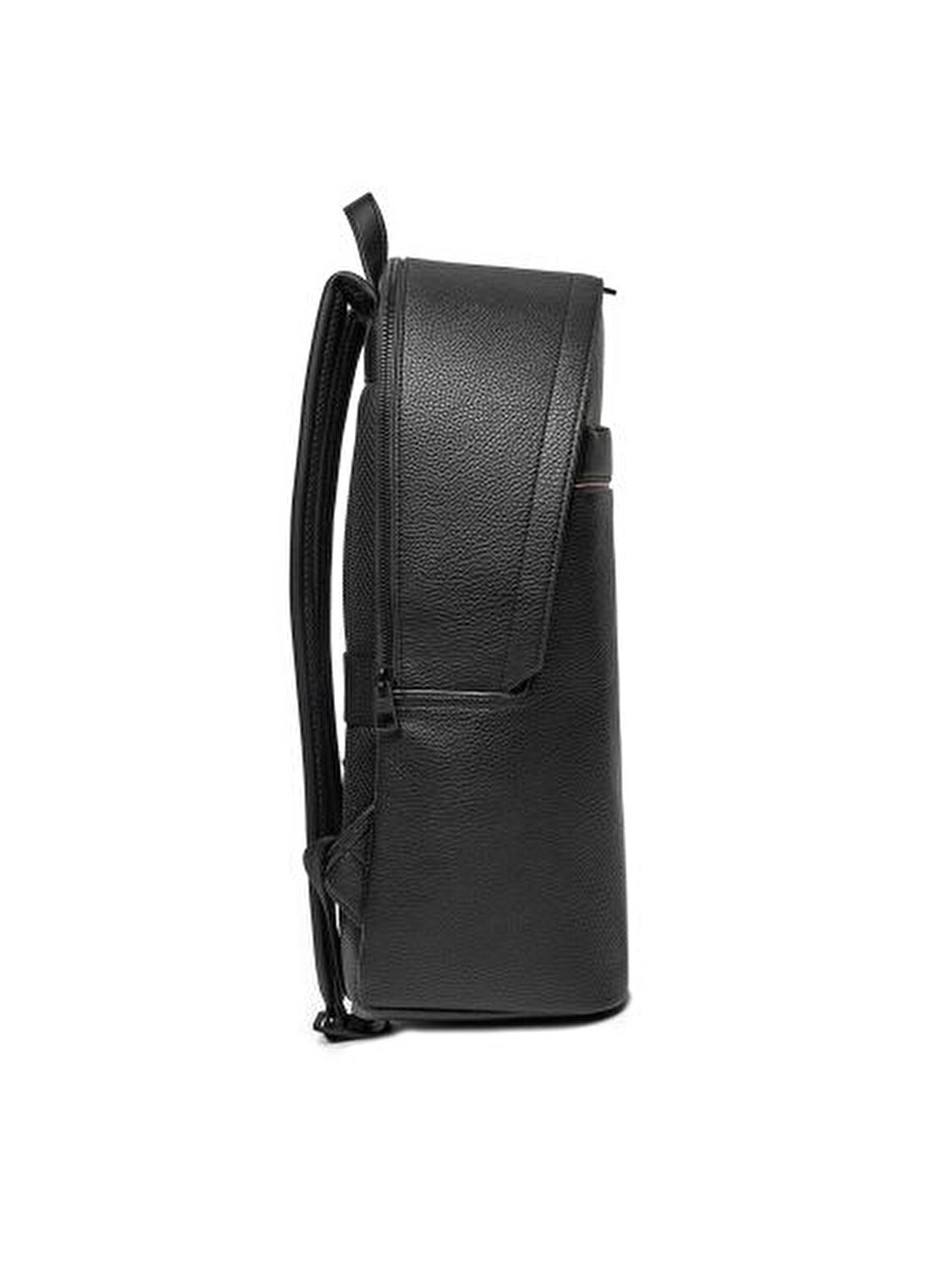 TH CORP DOME BACKPACK
