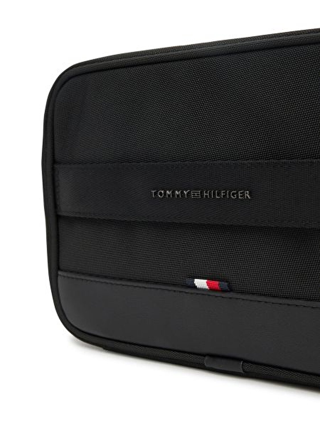 TH NYLON TRAVEL WASHBAG