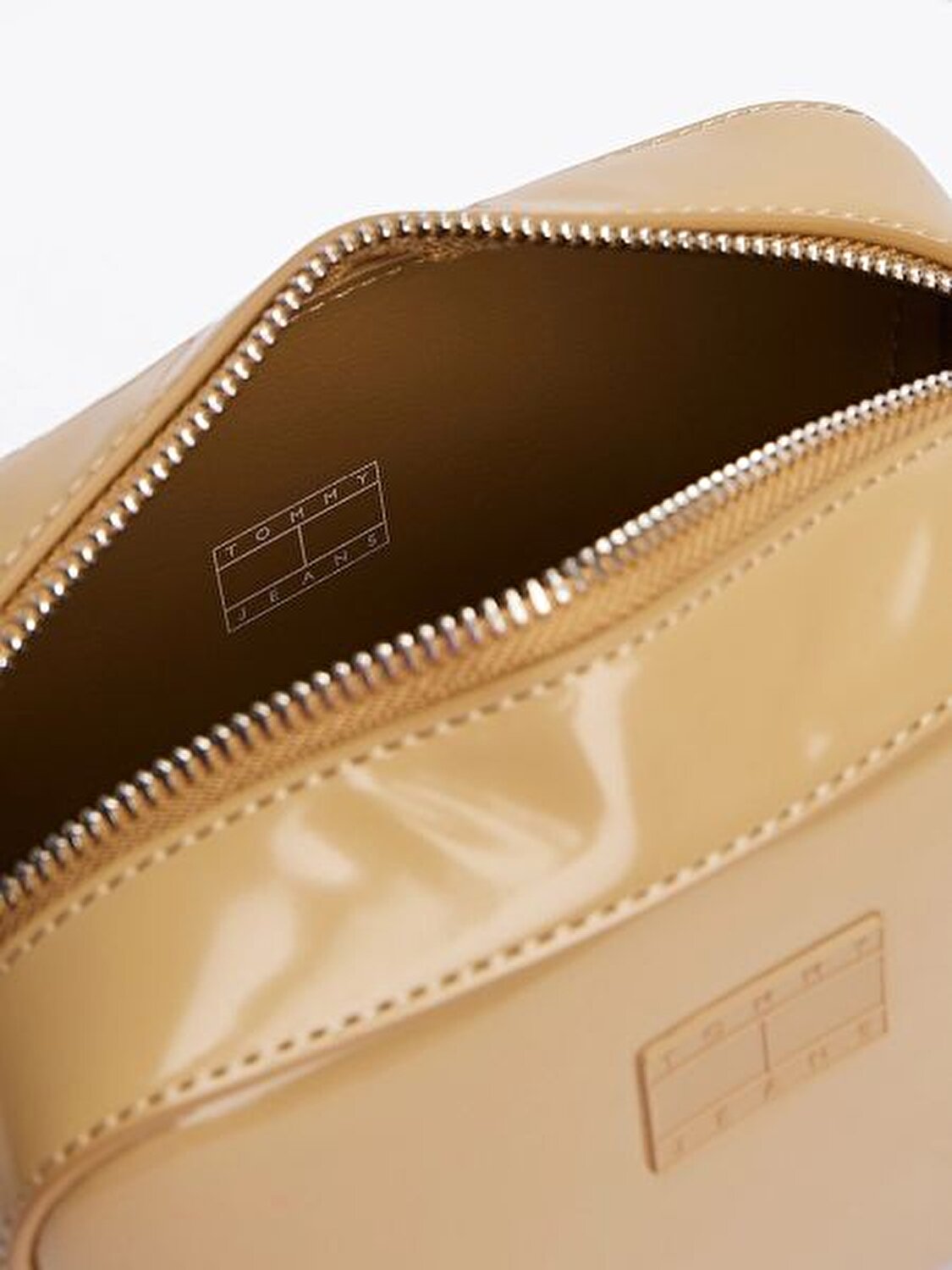 TJW ESS MUST CAMERA BAG BOX PU