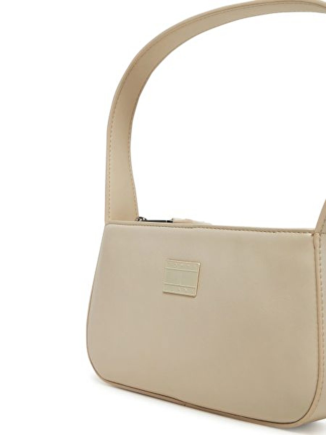 TJW ESS MUST SHOULDER BAG