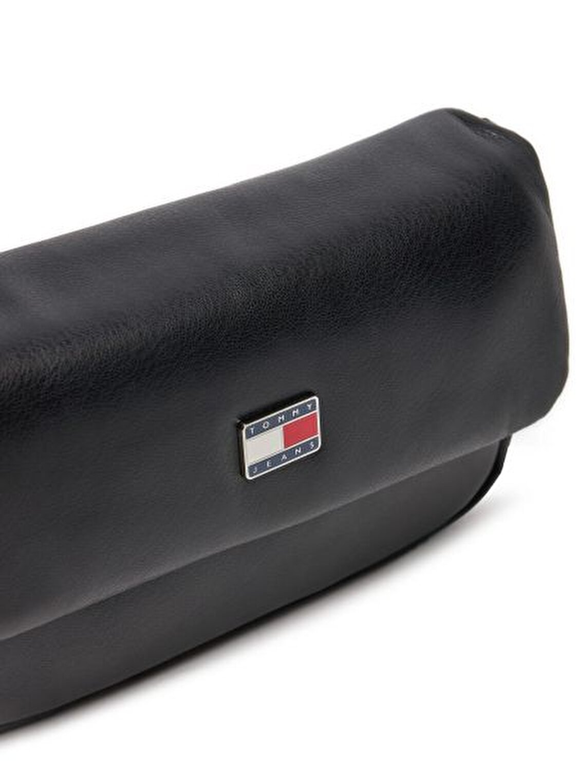 TJW PILLOW FLAP CROSSOVER