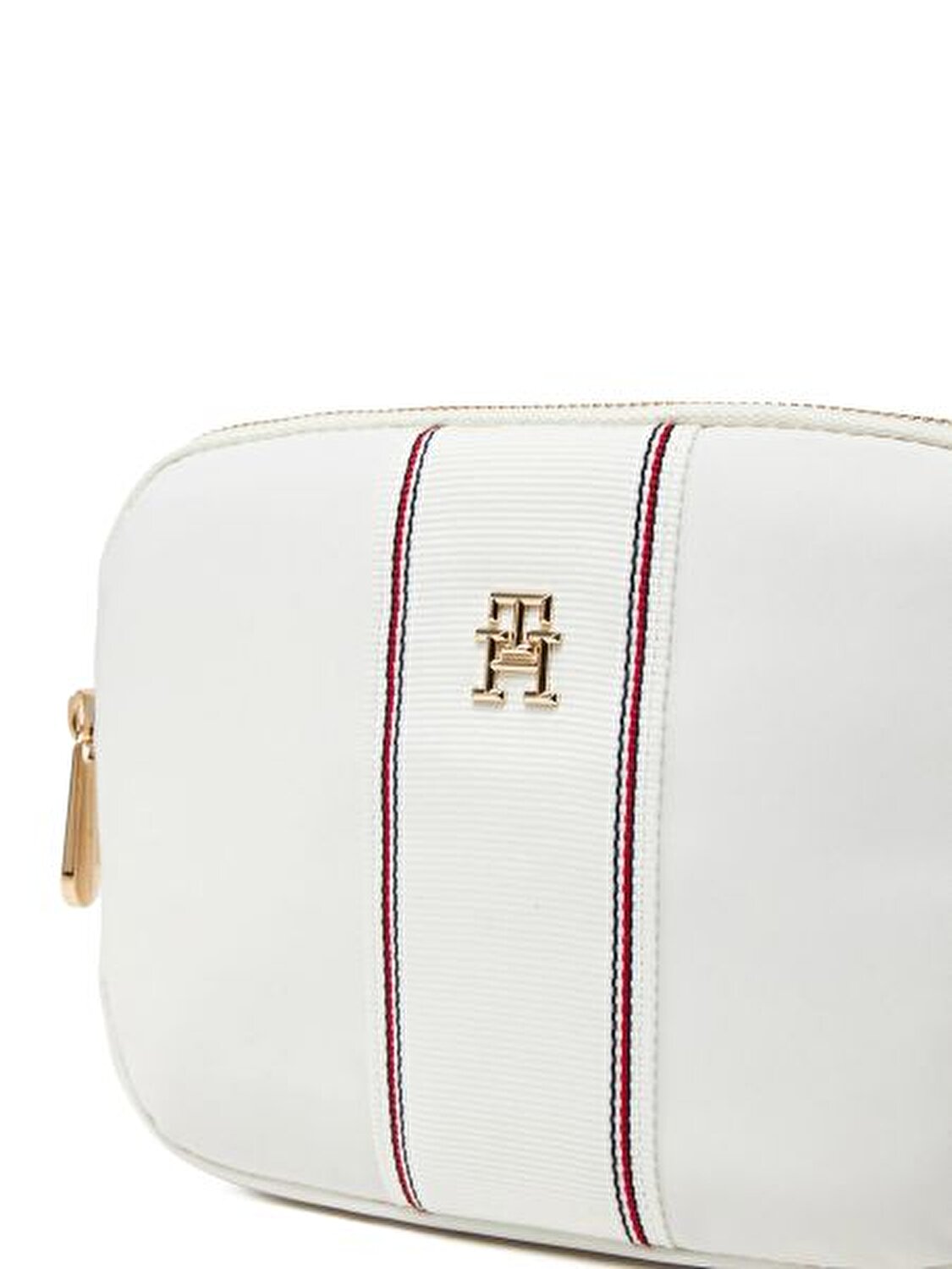 POPPY CAMERA BAG CORP
