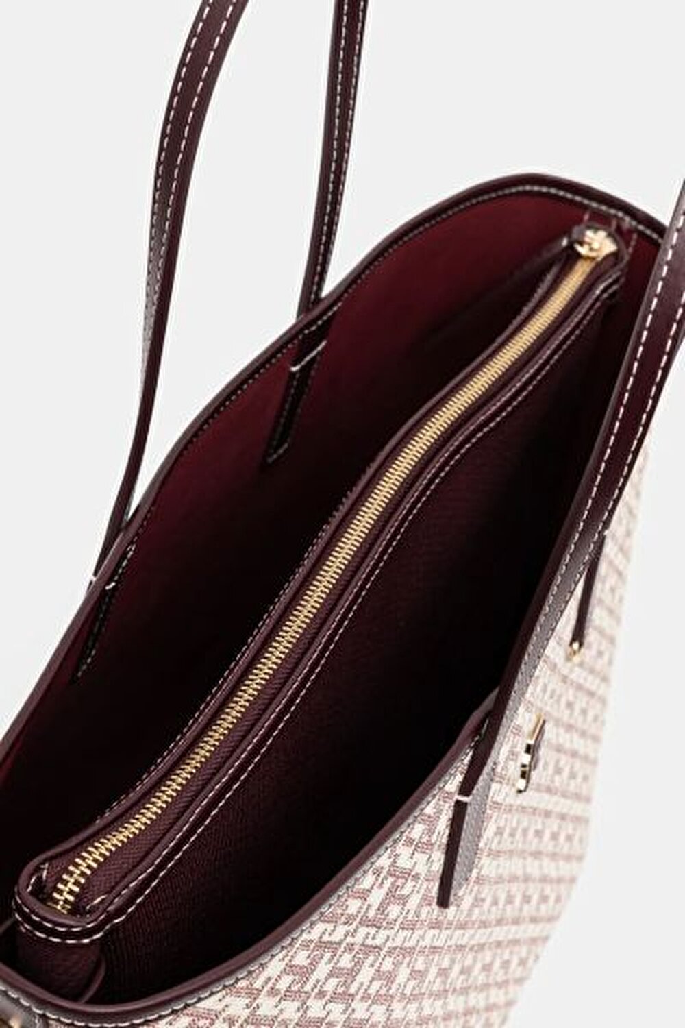 TH MONOPLAY LEATHER TOTE