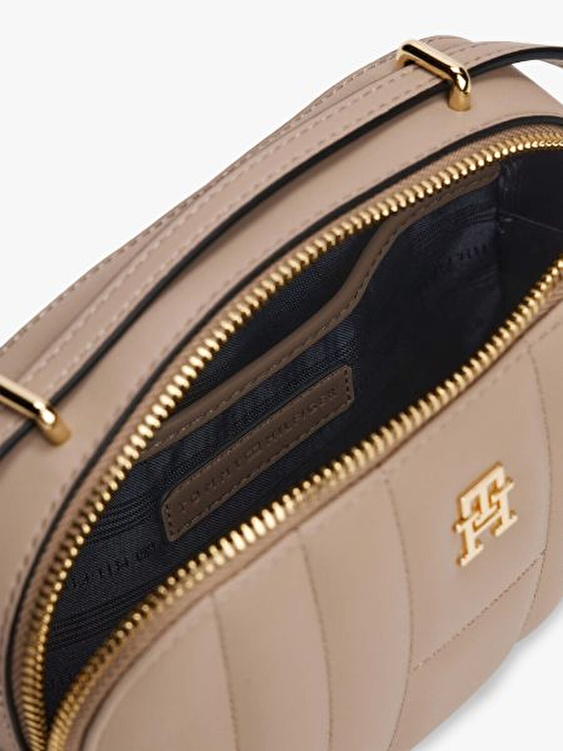 TH FEMININE CONV CAMERA BAG