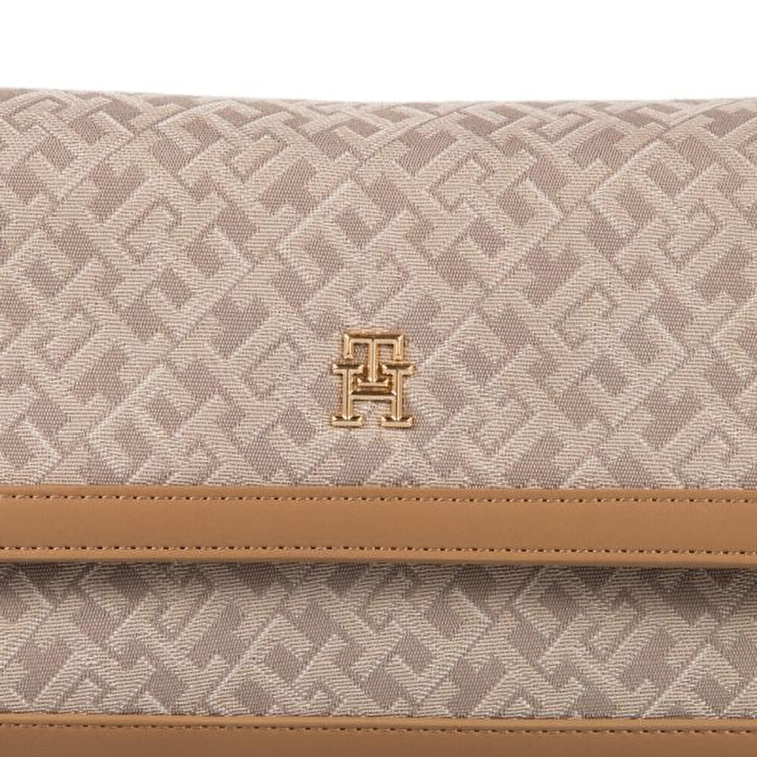 TH JACQUARD CROSSOVER