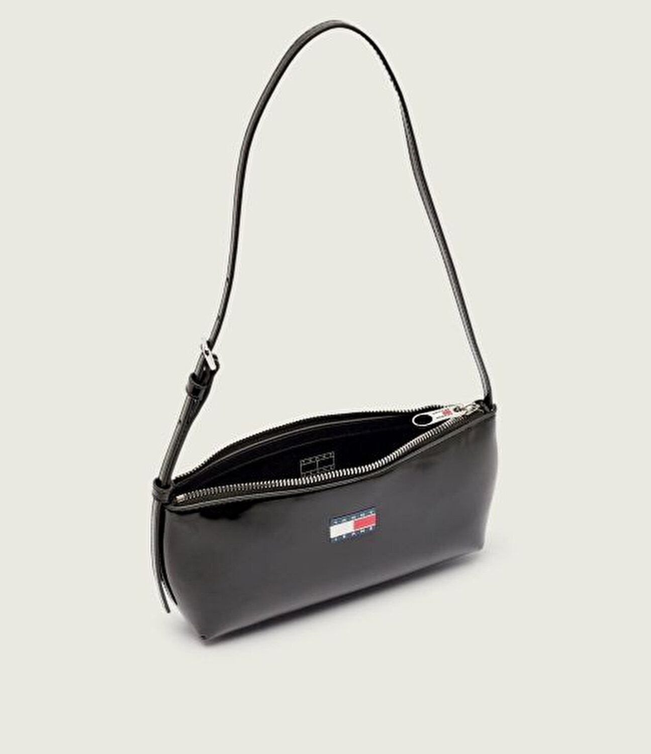 TJW MUST SHOULDER BAG