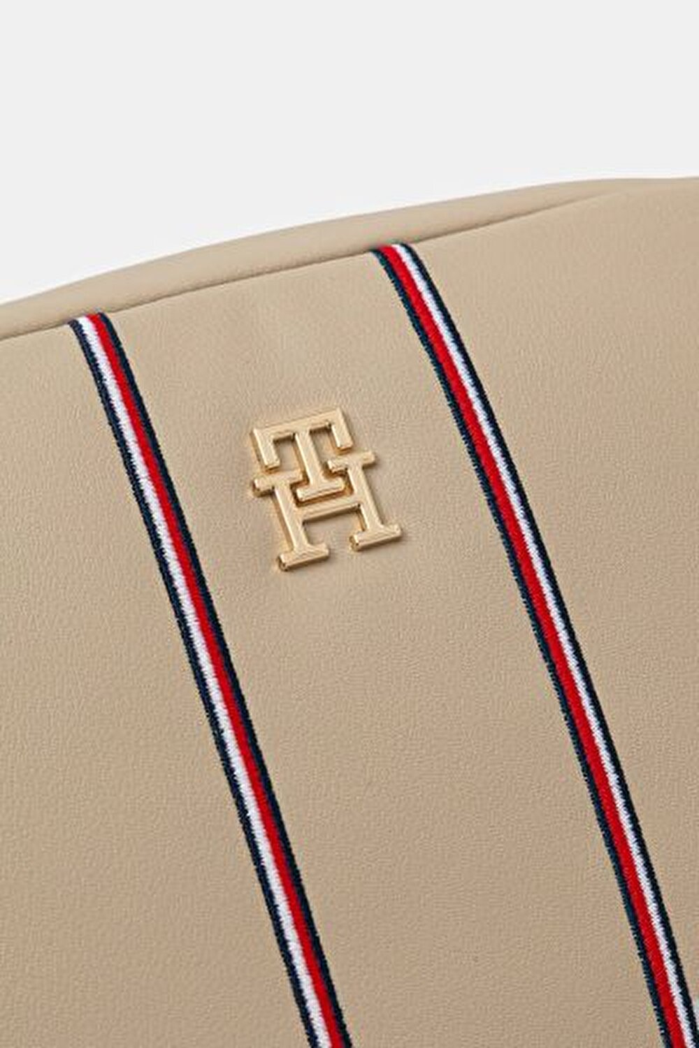 POPETTE SOFT CAMERA BAG CORP