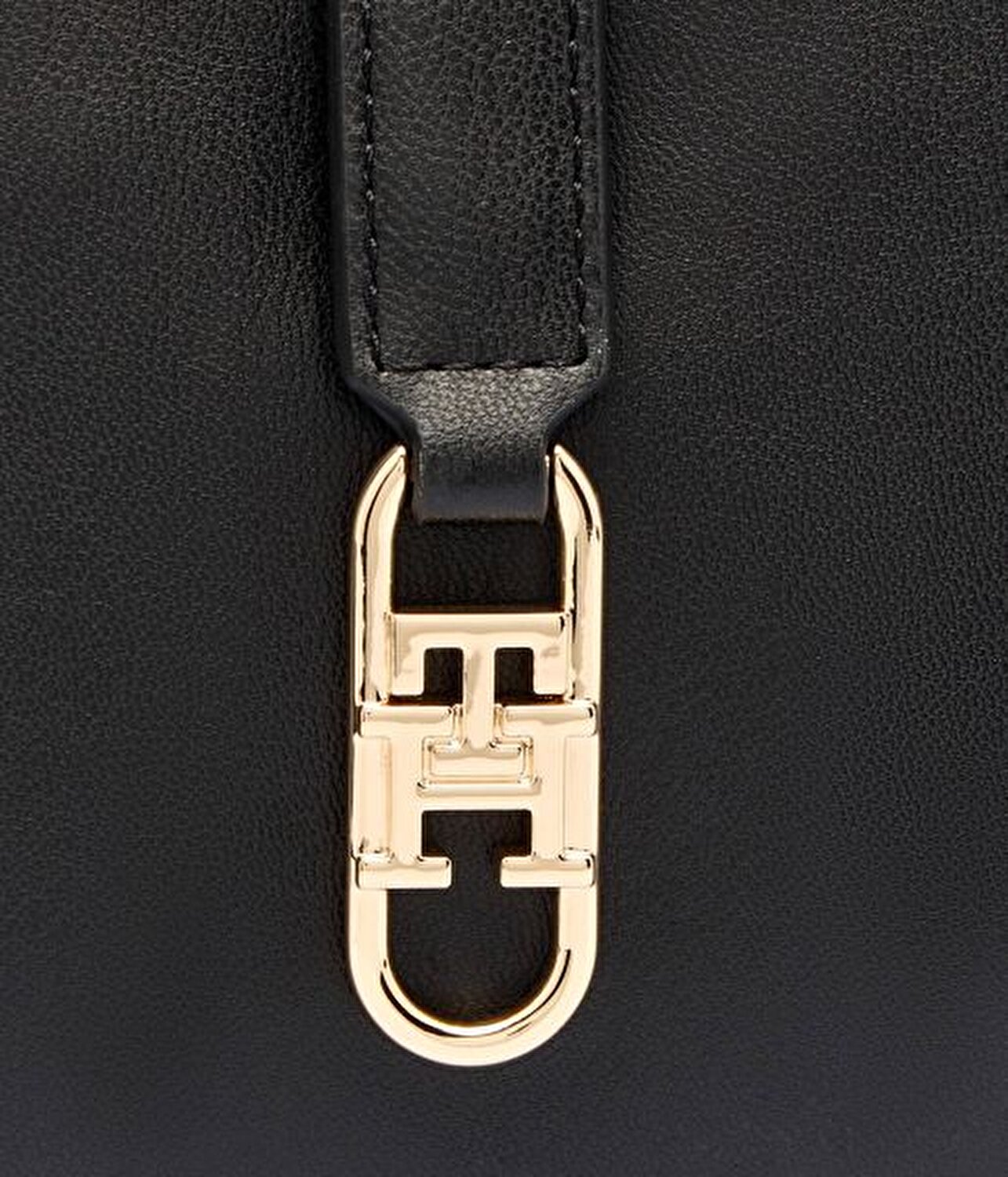 TH LIBRE MINI CROSSOVER