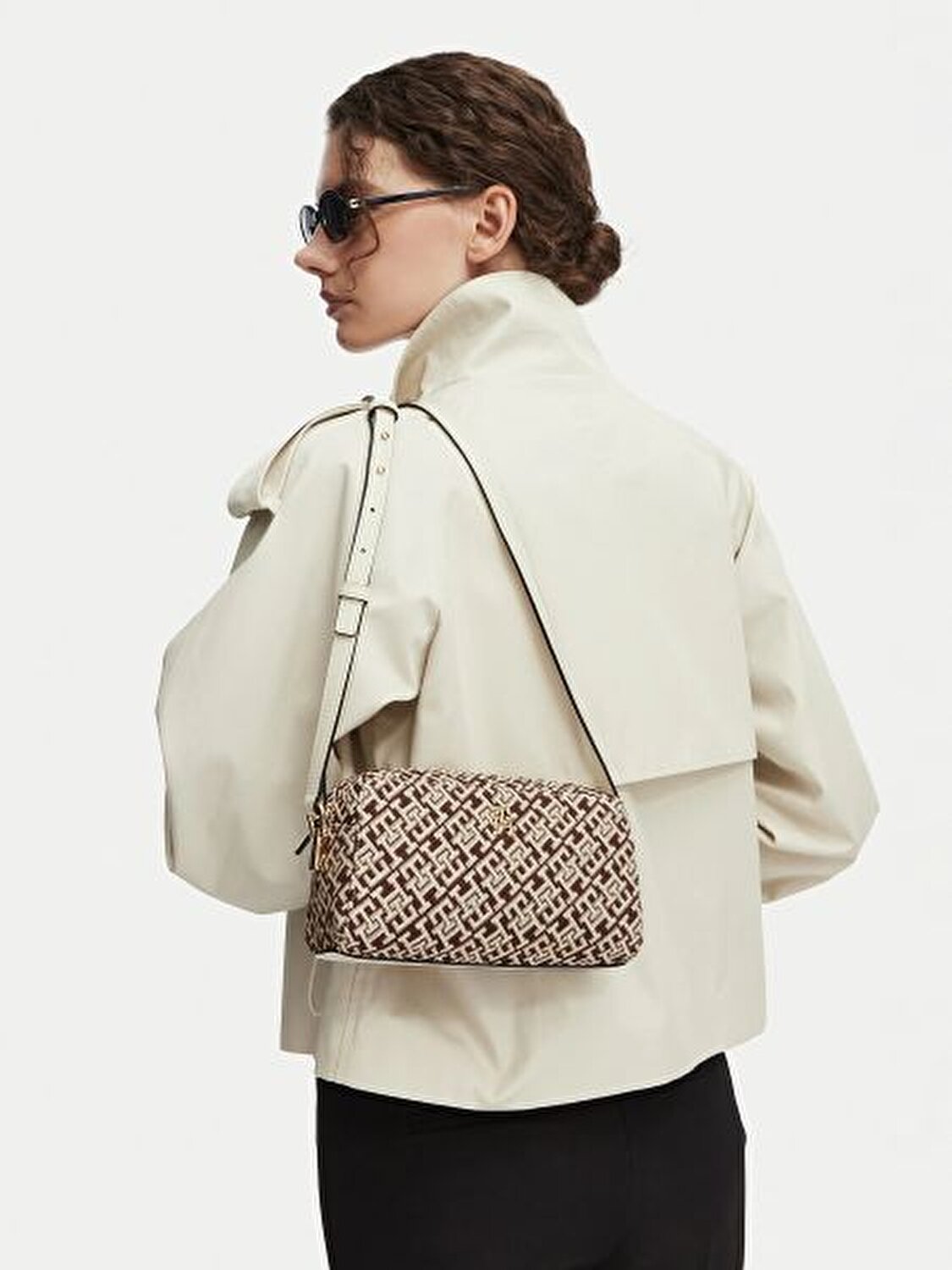 TH GRACE CAMERA BAG JACQUARD KAHVE KADIN ÇAPRAZ ÇANTA