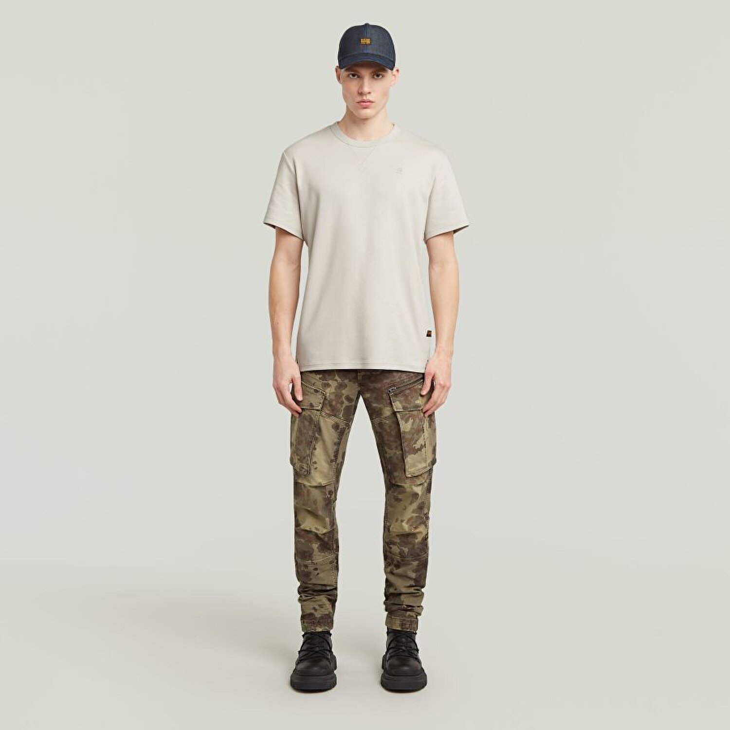 T-SHIRT