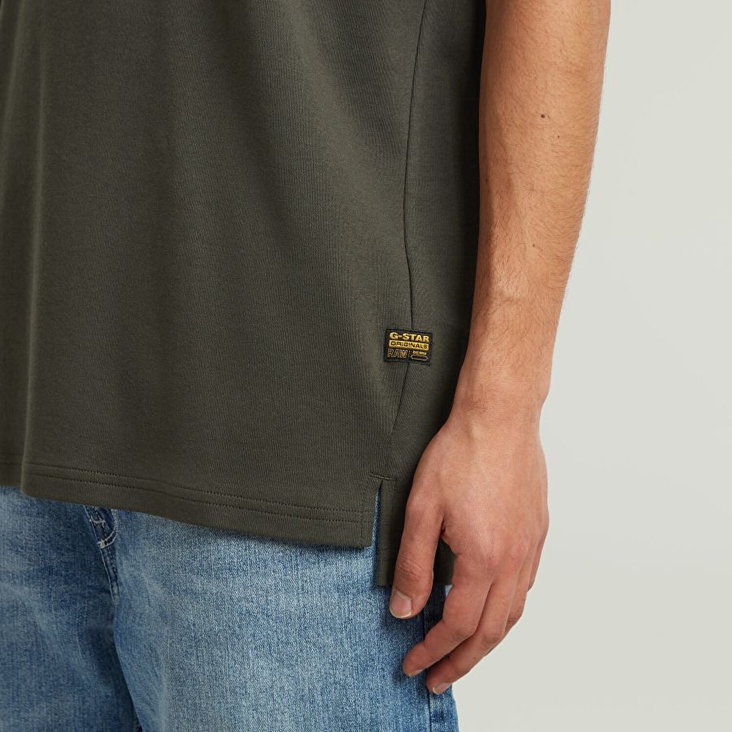 T-SHIRT