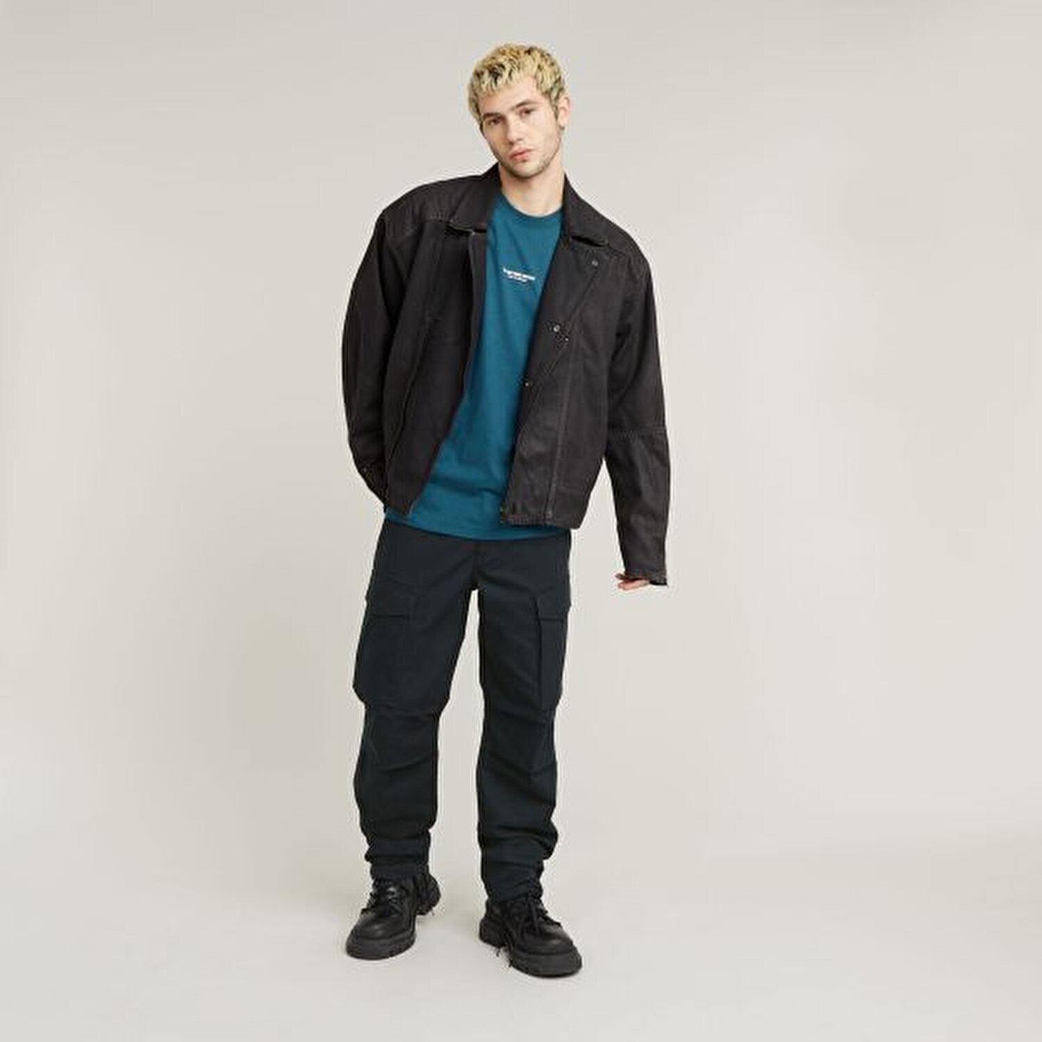 T-SHIRT