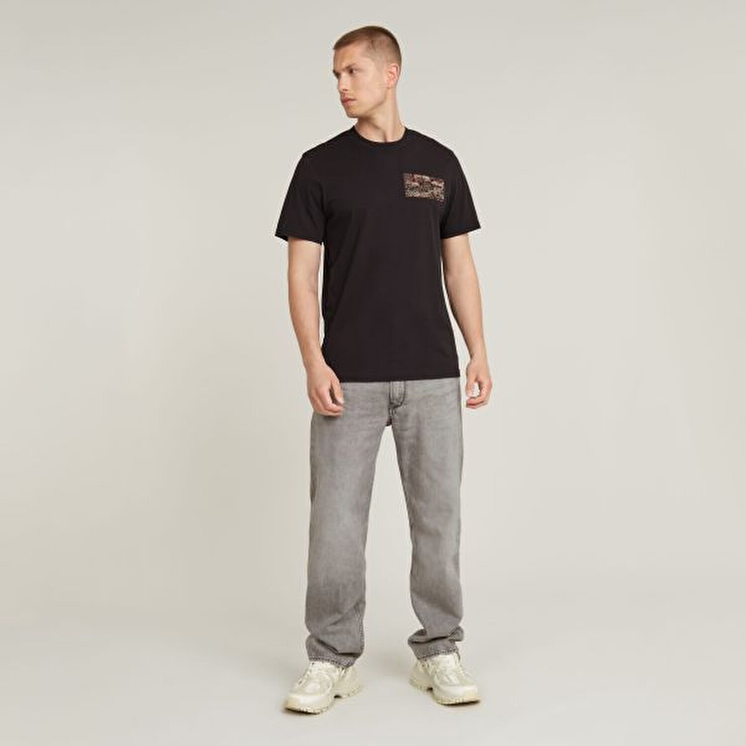 T-SHIRT