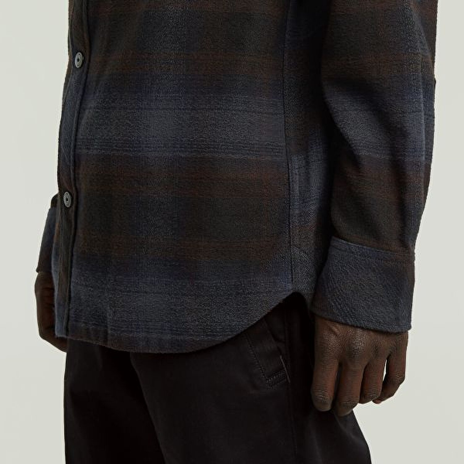 LACİVERT LOGOLU EKOSE ERKEK GÖMLEK