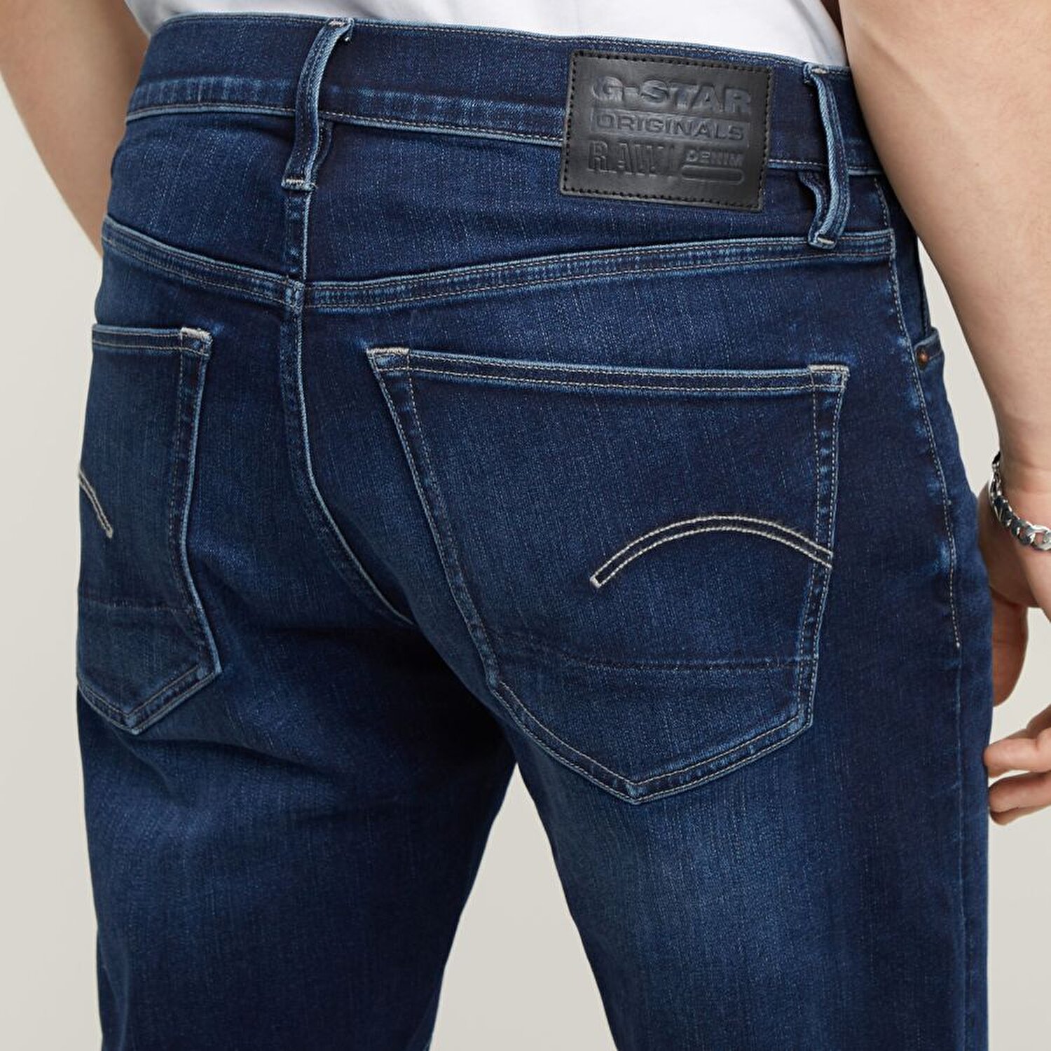 3301 Slim
