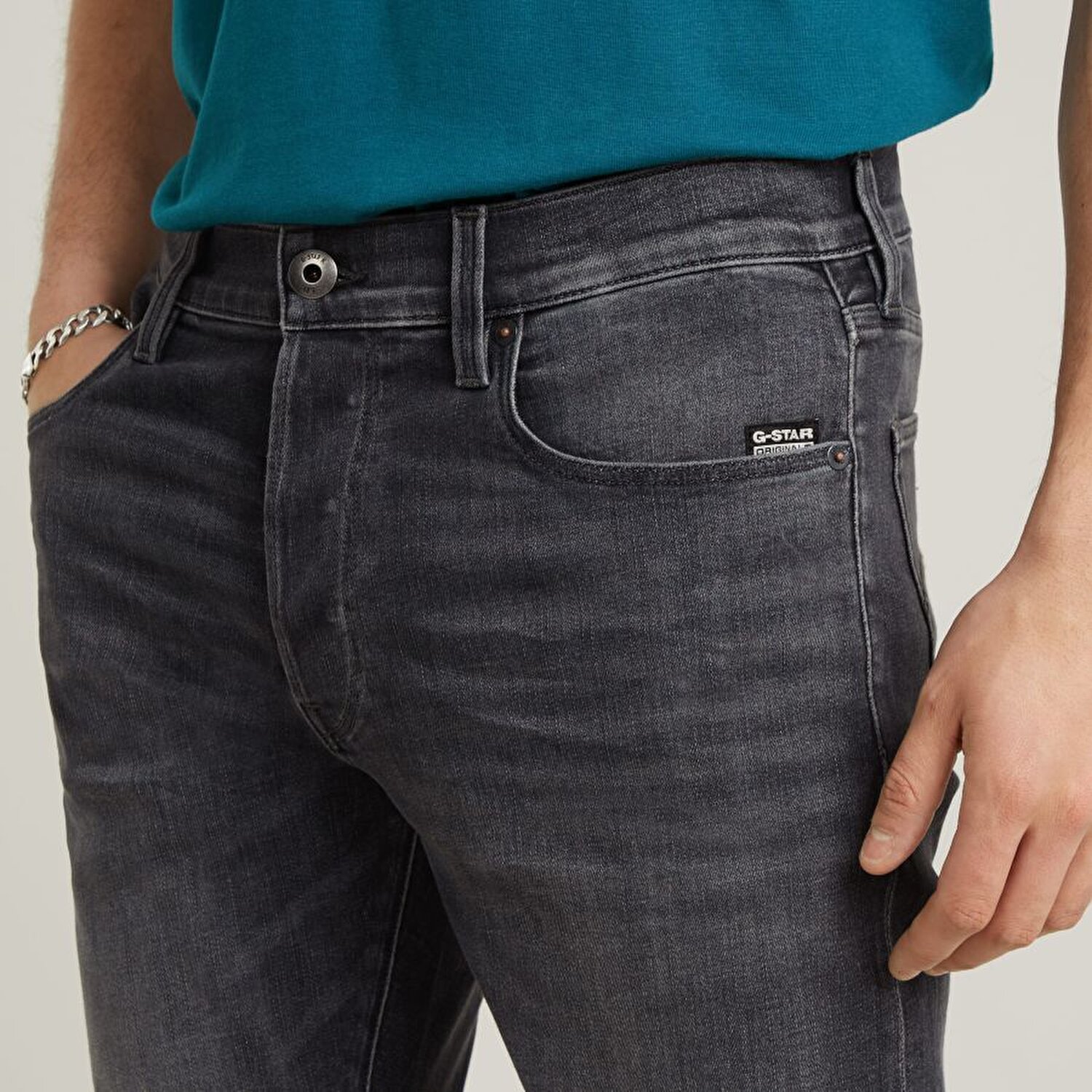 3301 Slim