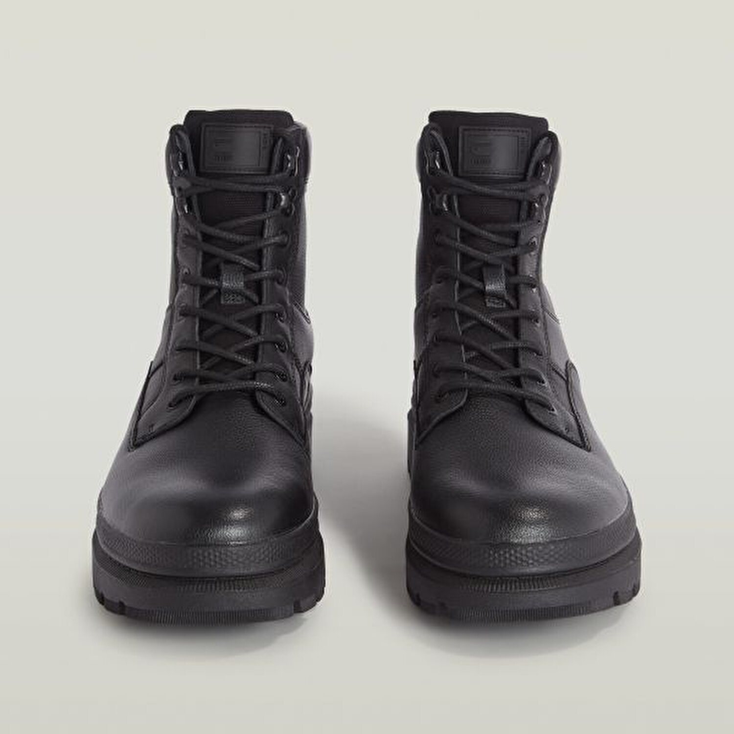 Arron Lace Mid M