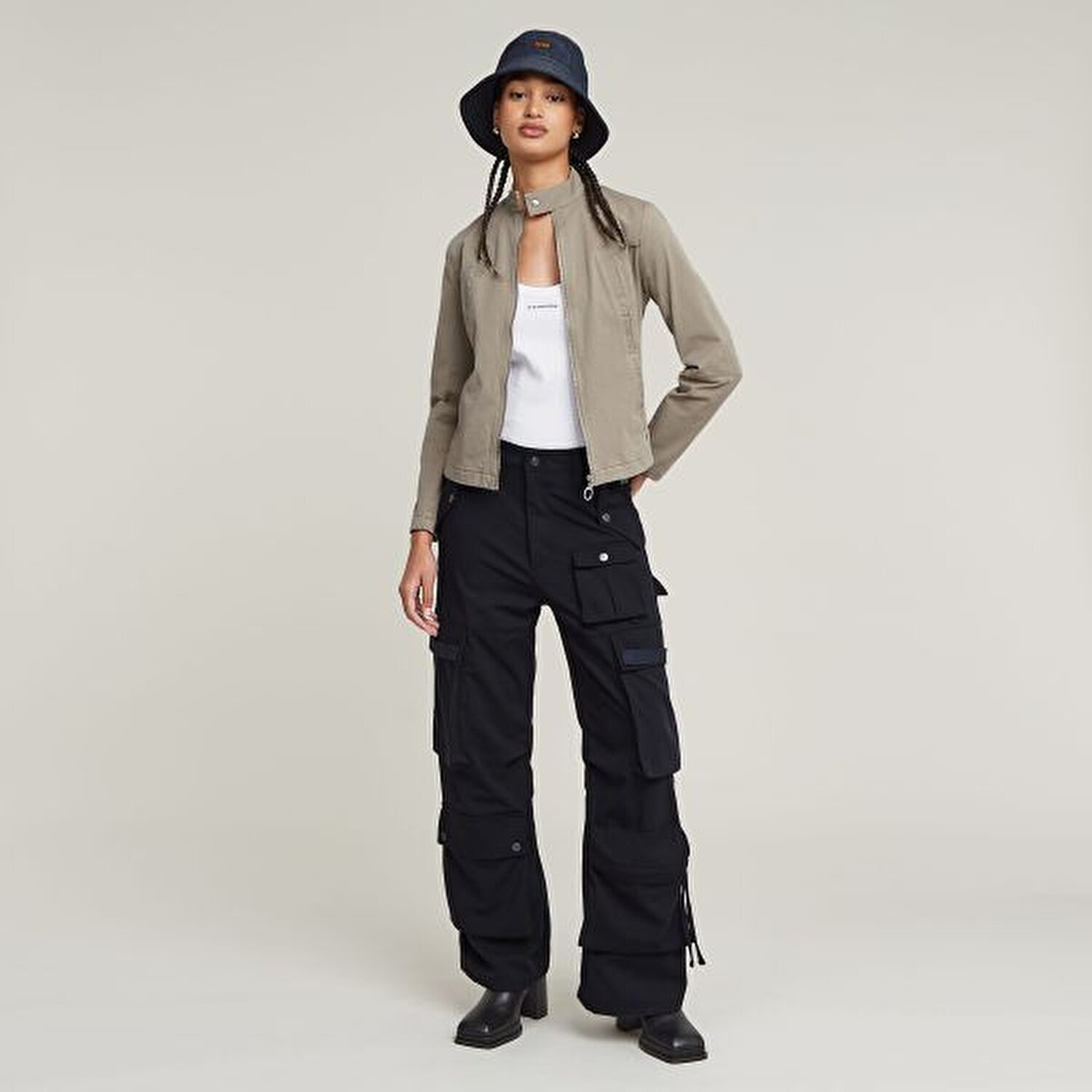 Mega Cargo wmn