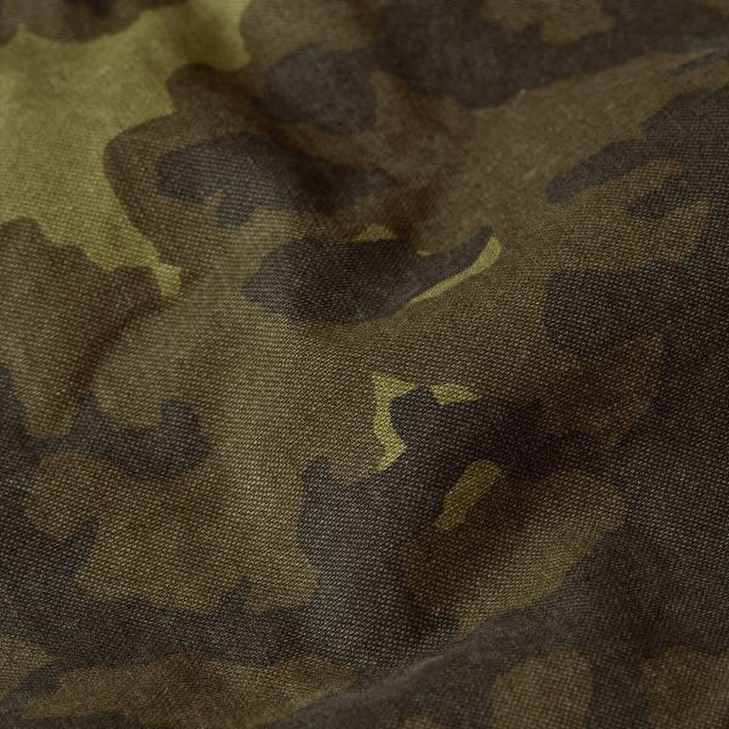 YEŞİL KAMUFLAJ DESENLİ ERKEK GÖMLEK