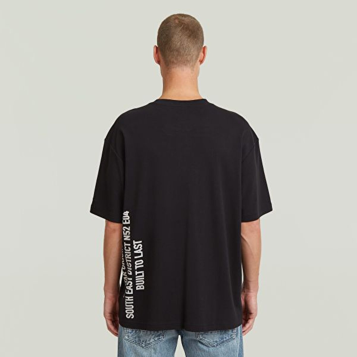SİYAH BASKILI ERKEK T-SHIRT