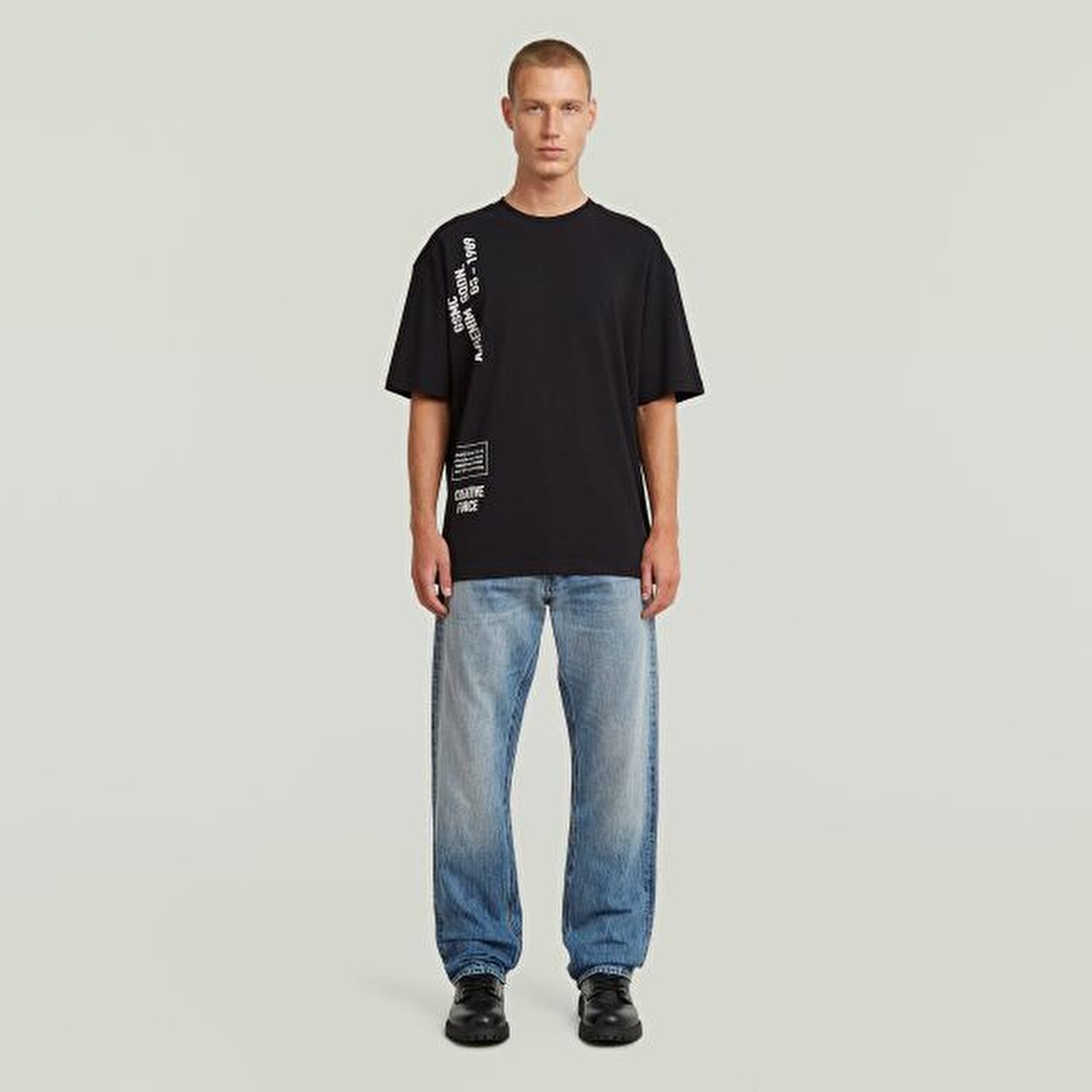SİYAH BASKILI ERKEK T-SHIRT
