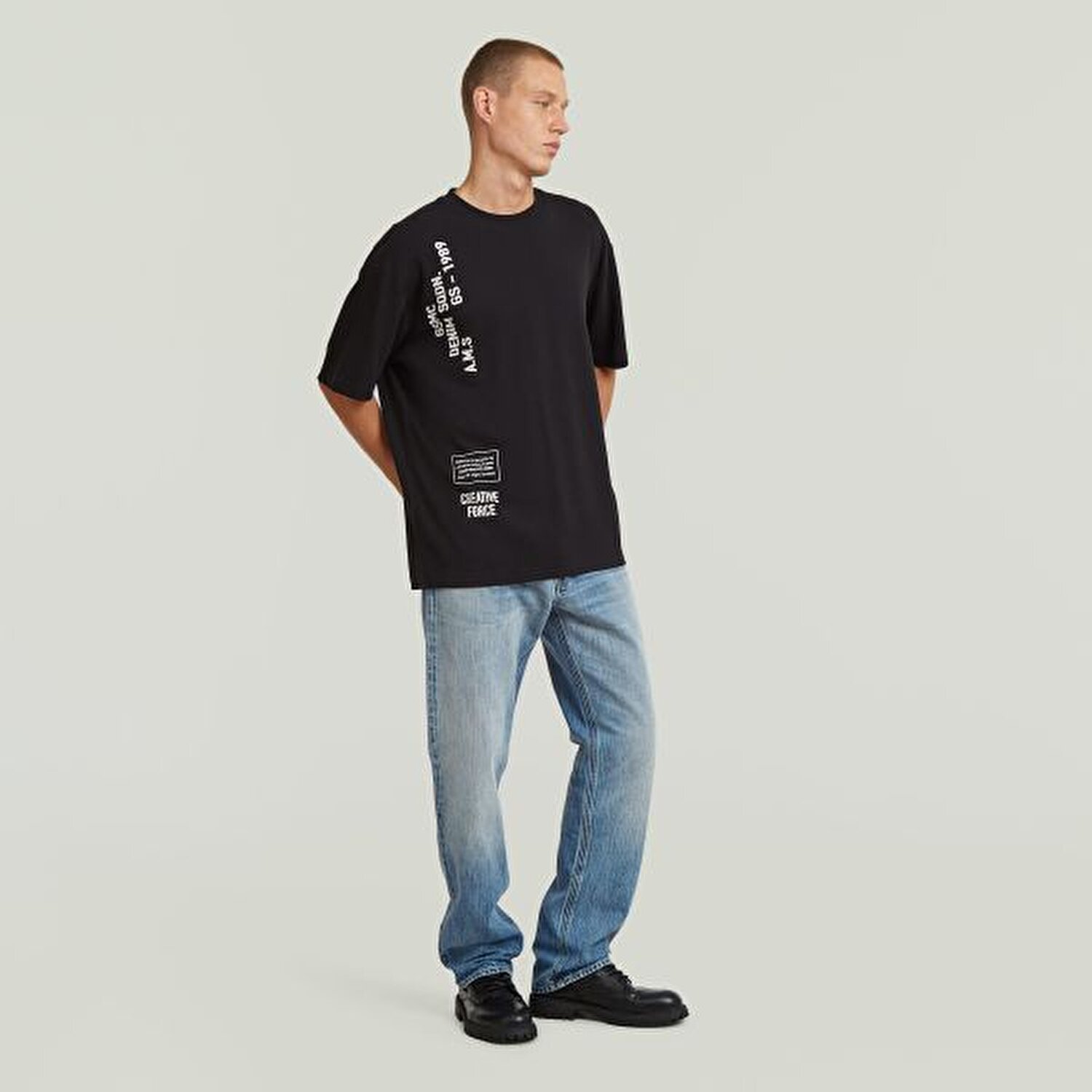 SİYAH BASKILI ERKEK T-SHIRT
