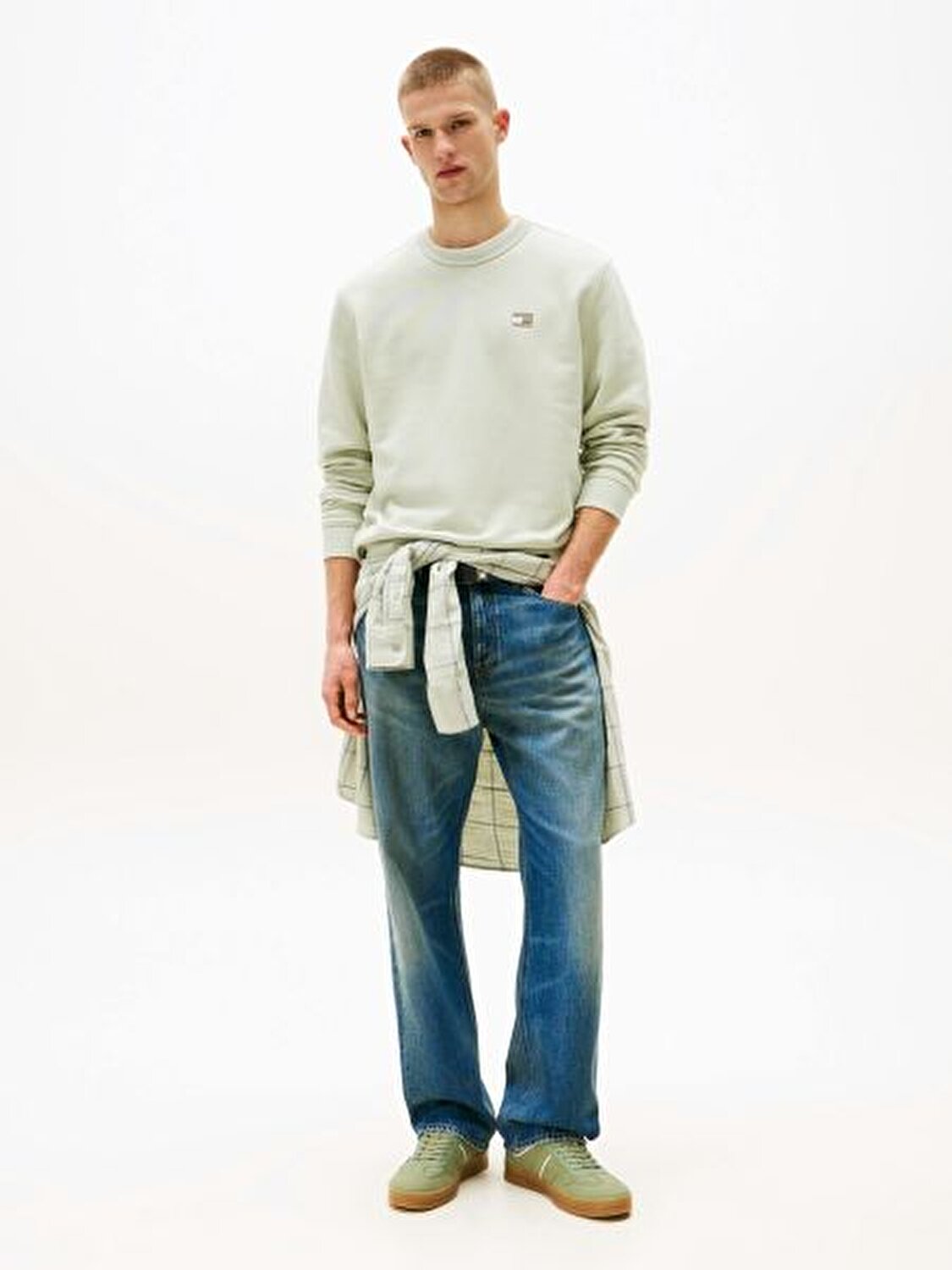 SWEATSHIRT
