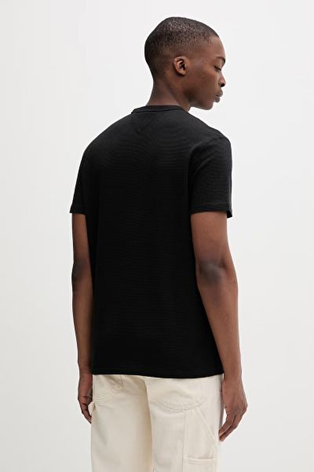 SİYAH LOGOLU ERKEK T-SHIRT