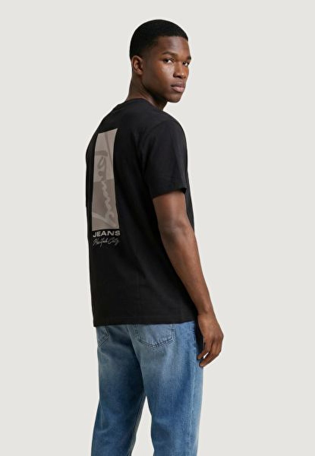 SİYAH BASKILI ERKEK T-SHIRT