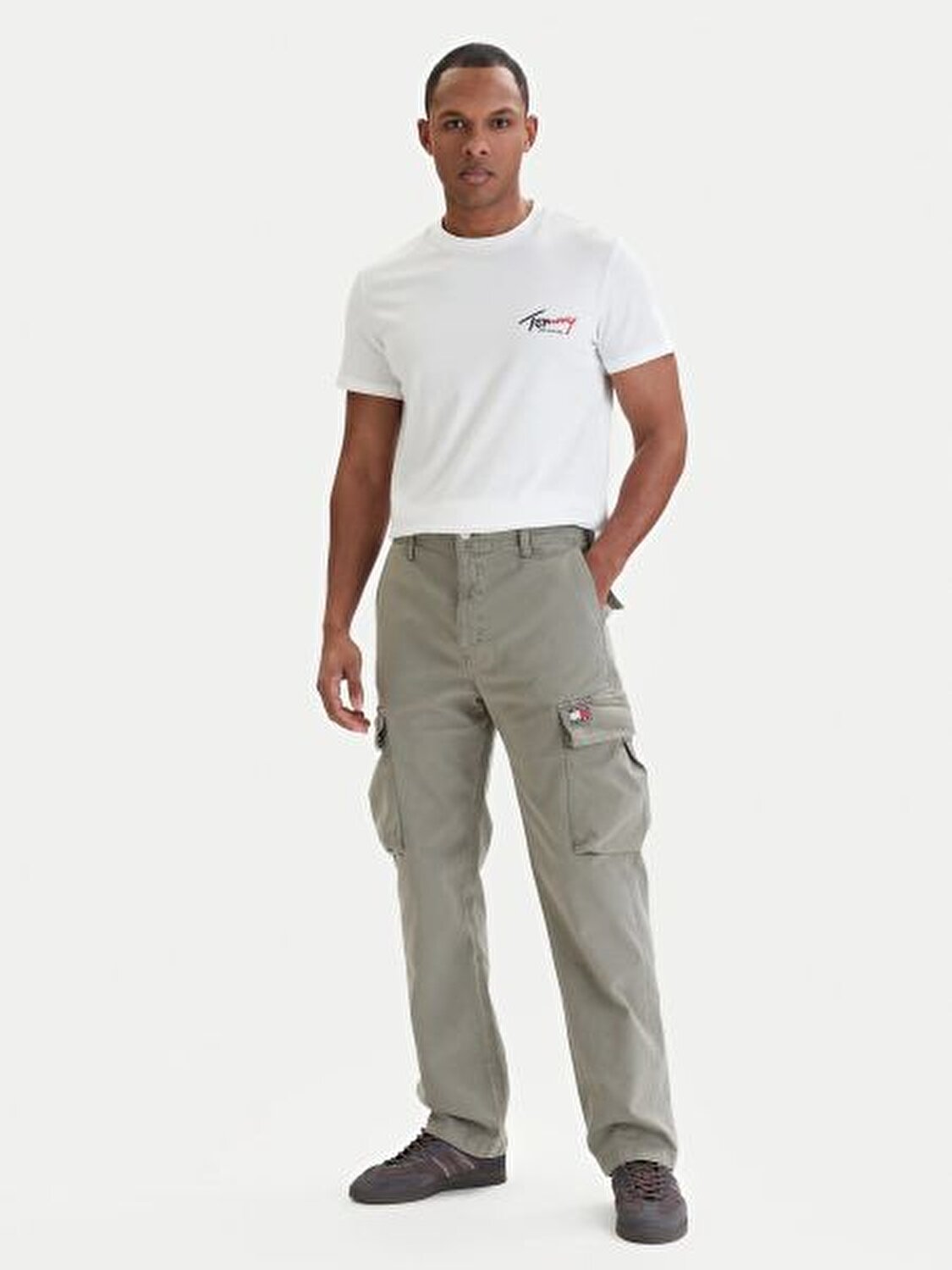 BEYAZ LOGOLU ERKEK T-SHIRT