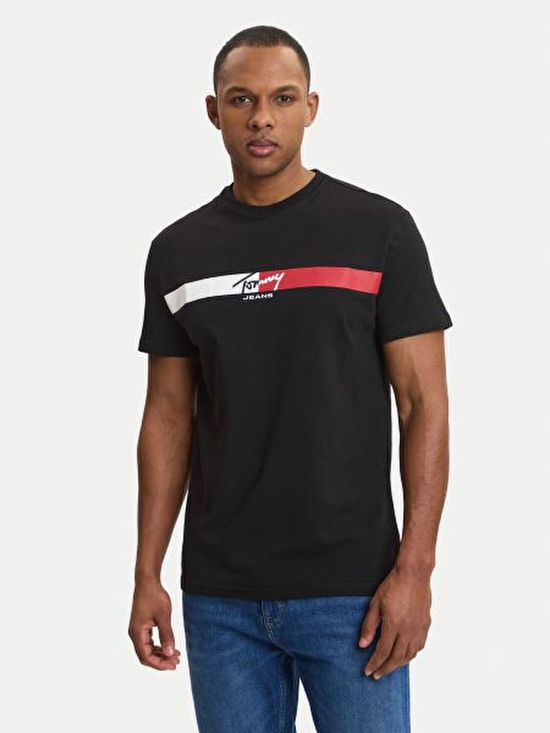 SİYAH LOGOLU ERKEK T-SHIRT