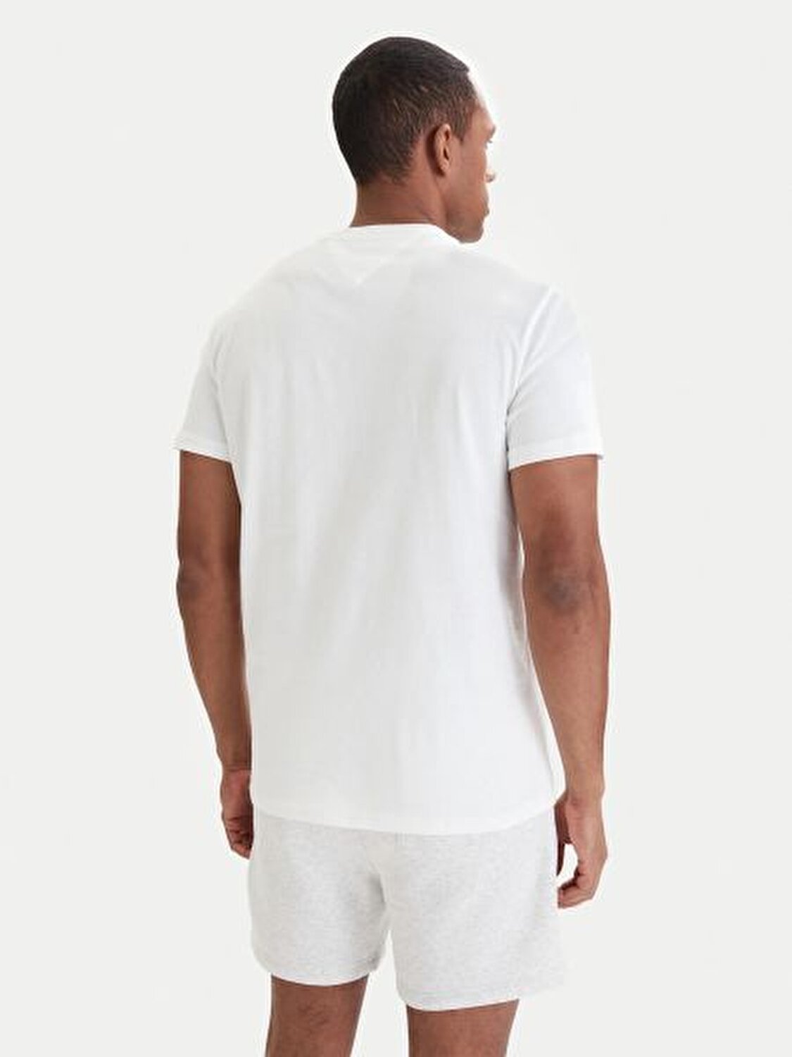 BEYAZ LOGOLU ERKEK T-SHIRT